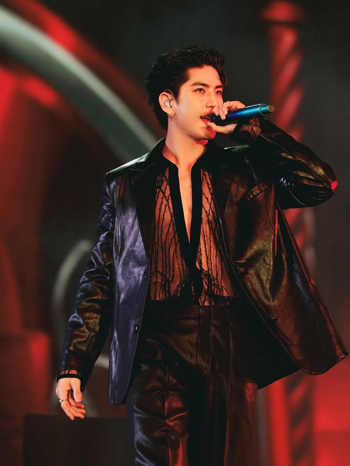 ซี - ทวินันท์ อนุกูลประเสริฐ