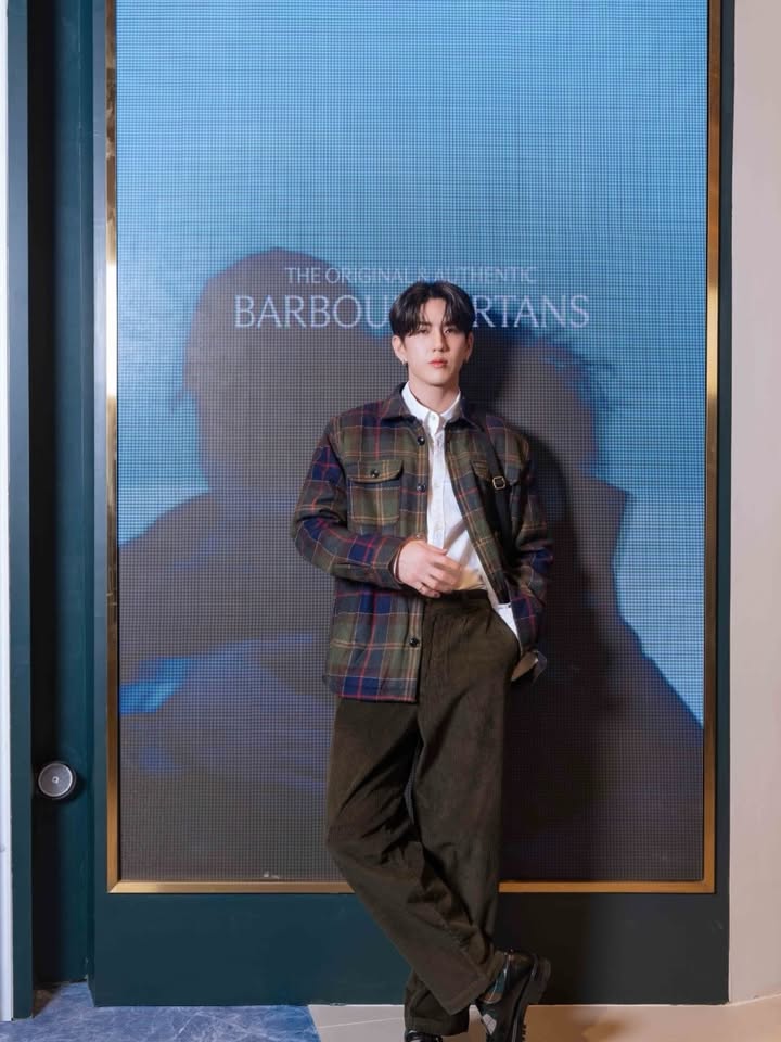 ซี - ทวินันท์ อนุกูลประเสริฐ