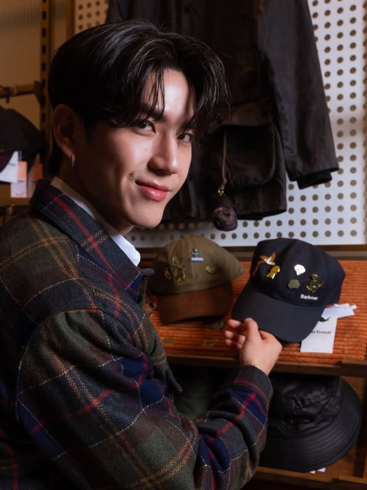 ซี - ทวินันท์ อนุกูลประเสริฐ