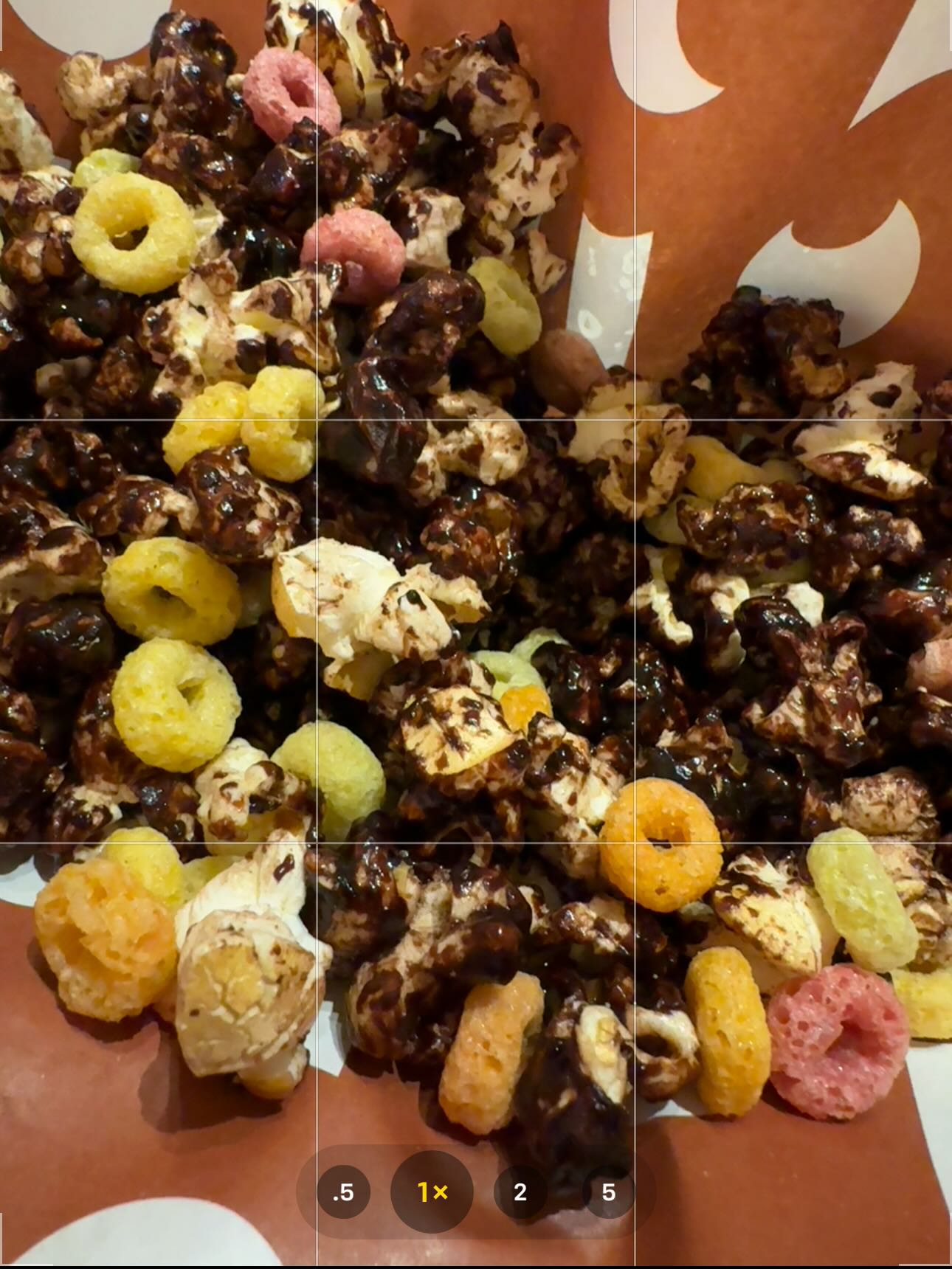 ซี - ทวินันท์ อนุกูลประเสริฐ