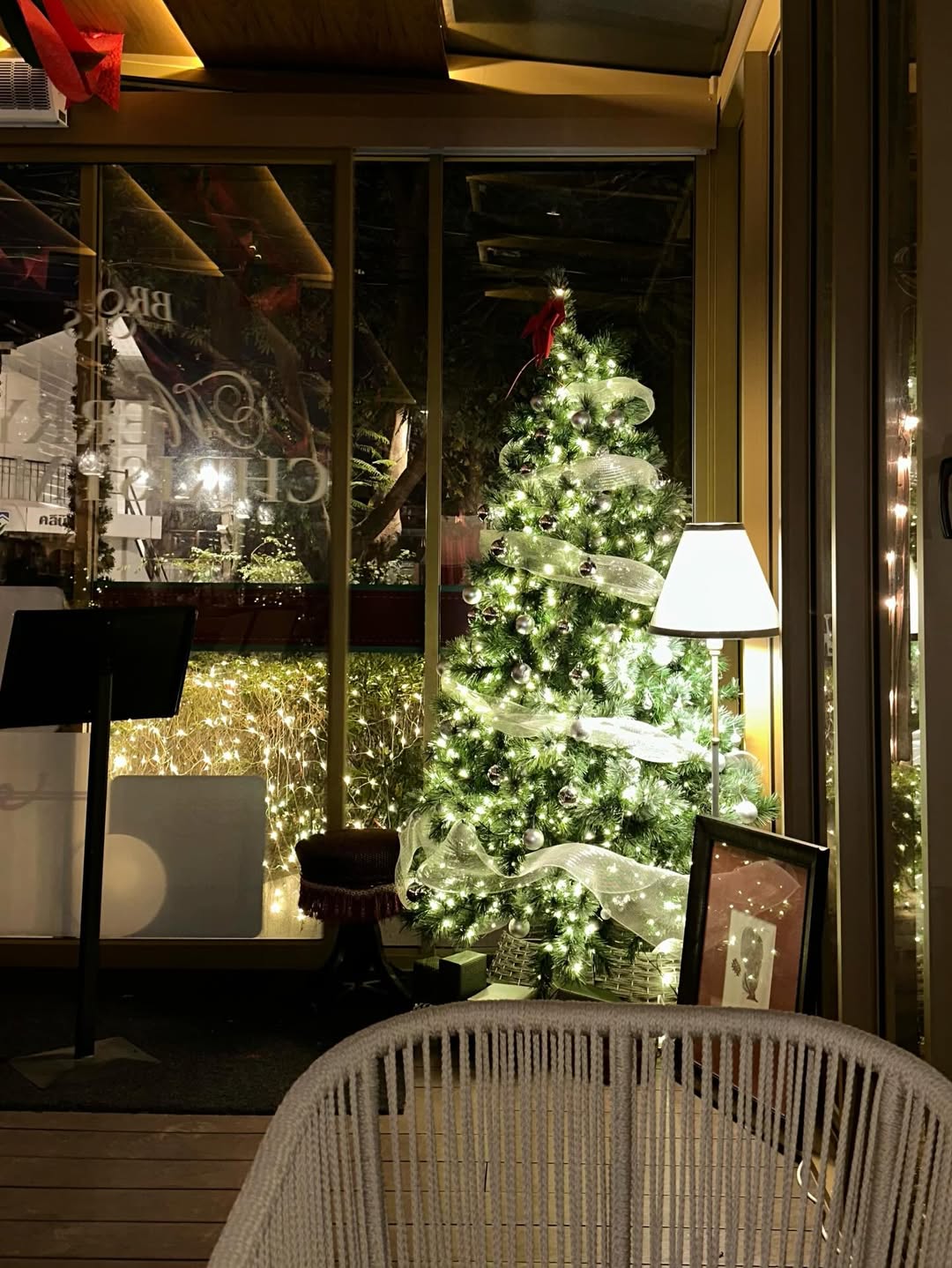 ซี - ทวินันท์ อนุกูลประเสริฐ