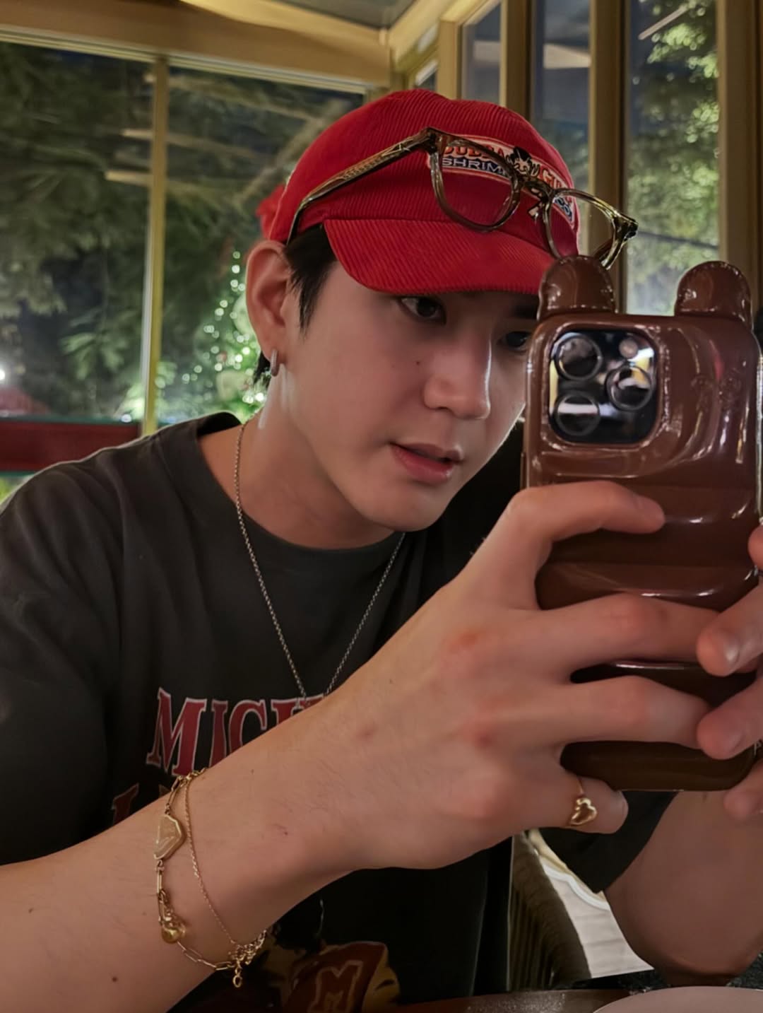 ซี - ทวินันท์ อนุกูลประเสริฐ