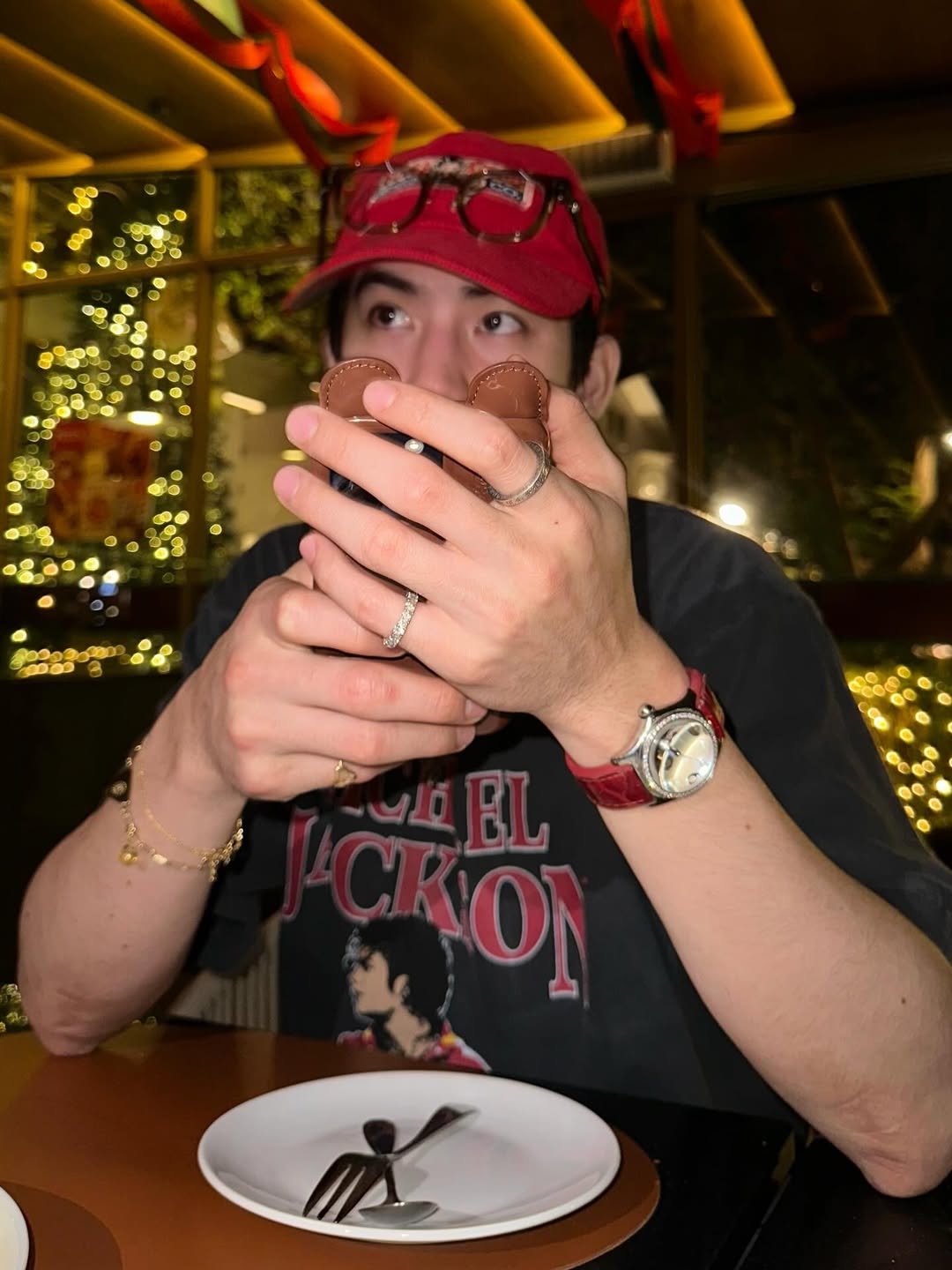 ซี - ทวินันท์ อนุกูลประเสริฐ