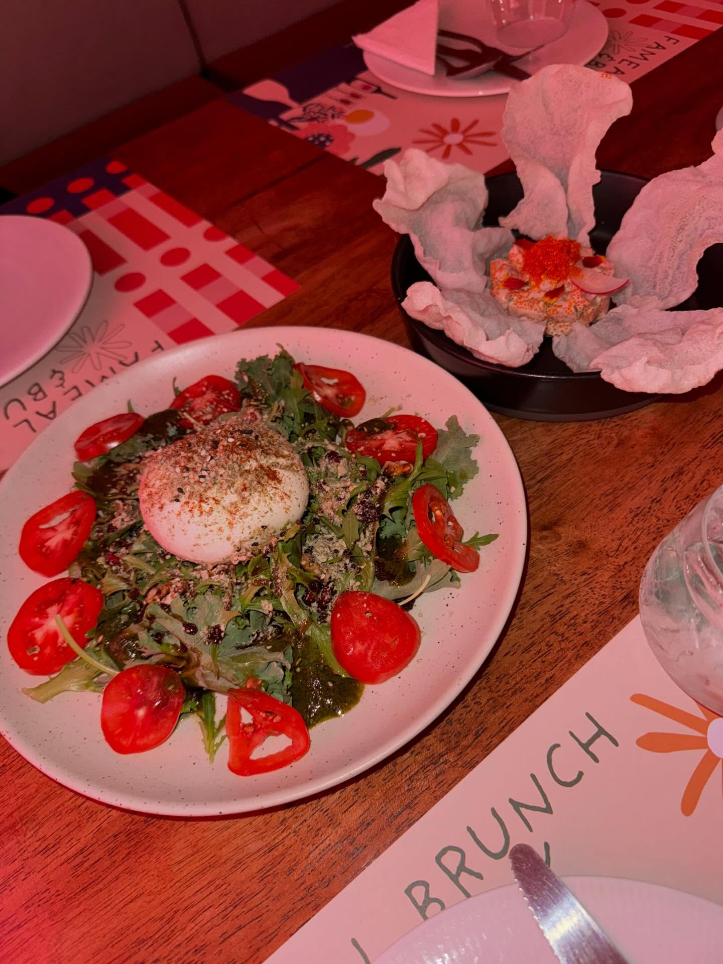 ซี - ทวินันท์ อนุกูลประเสริฐ