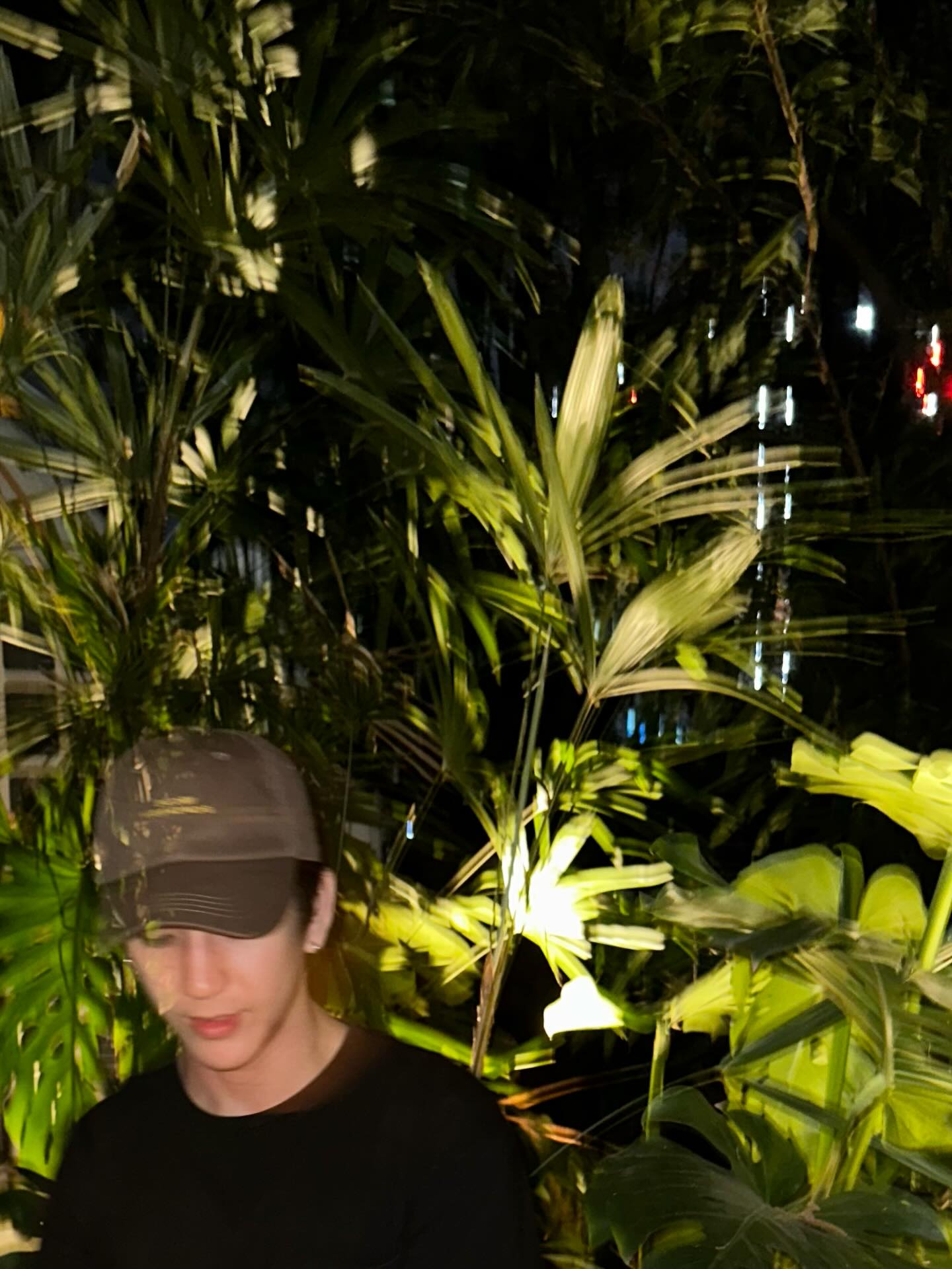 ซี - ทวินันท์ อนุกูลประเสริฐ