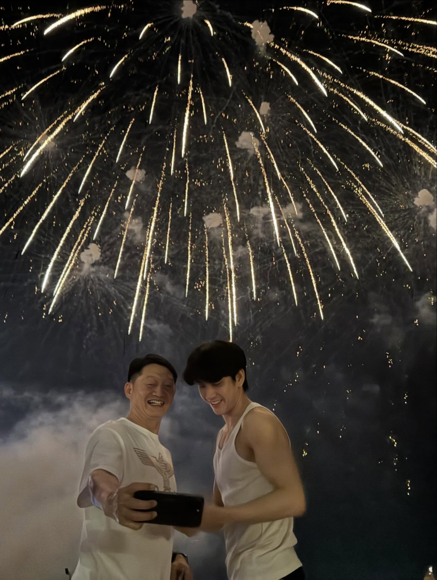 ซี - ทวินันท์ อนุกูลประเสริฐ