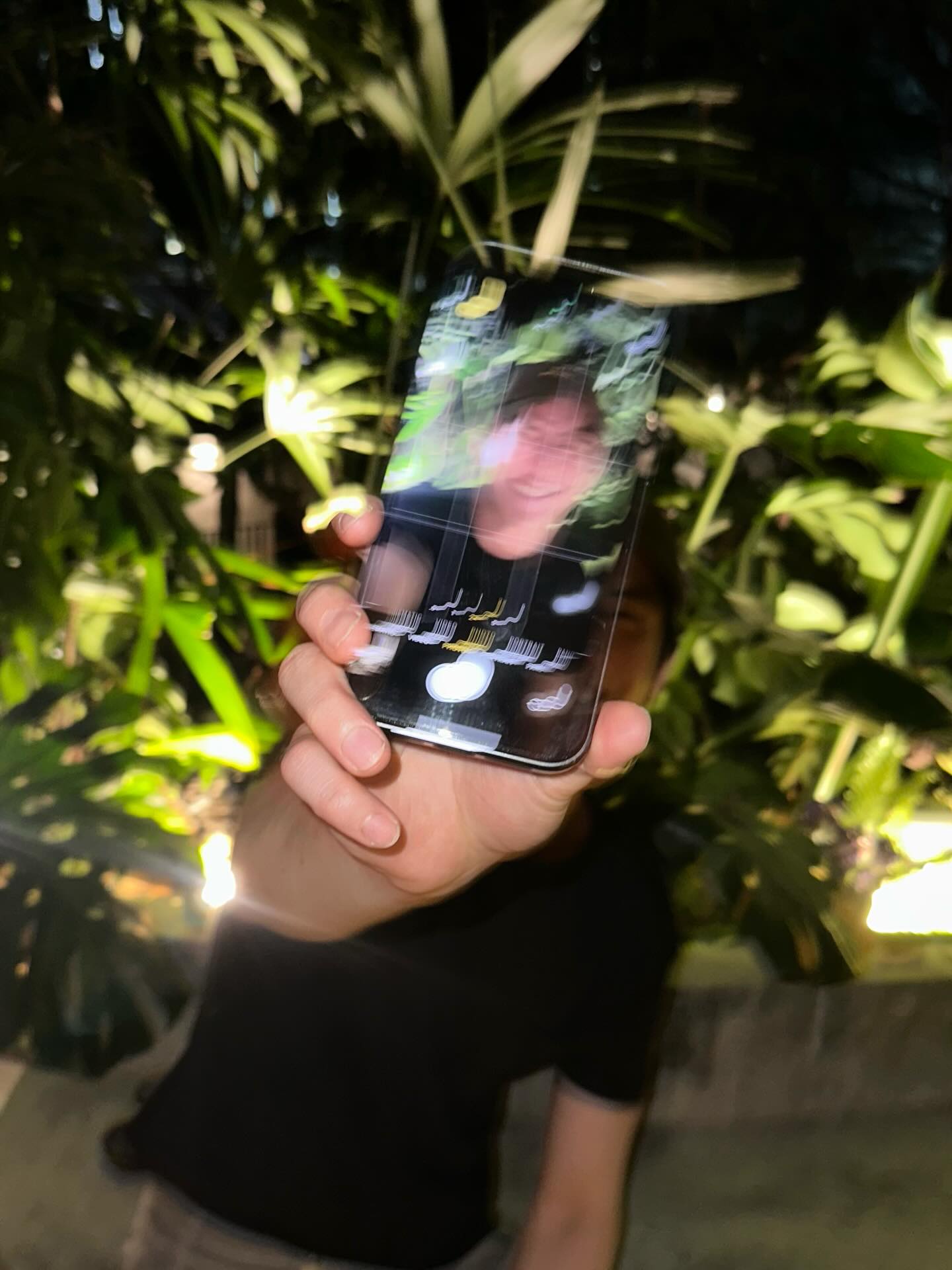 ซี - ทวินันท์ อนุกูลประเสริฐ