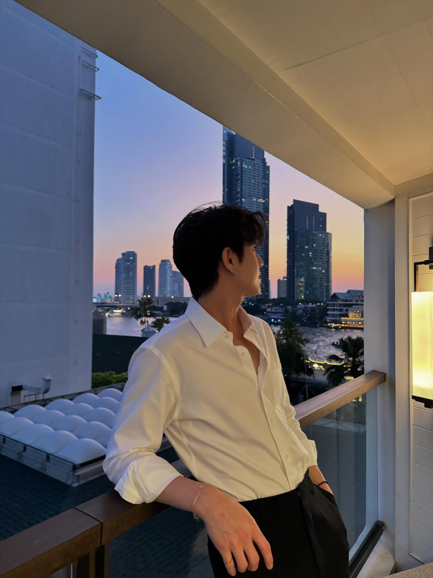 ซี - ทวินันท์ อนุกูลประเสริฐ