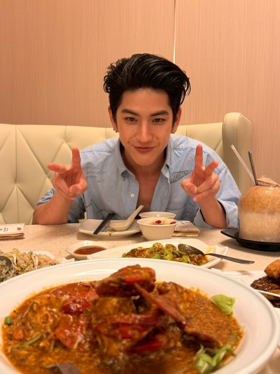 ซี - ทวินันท์ อนุกูลประเสริฐ