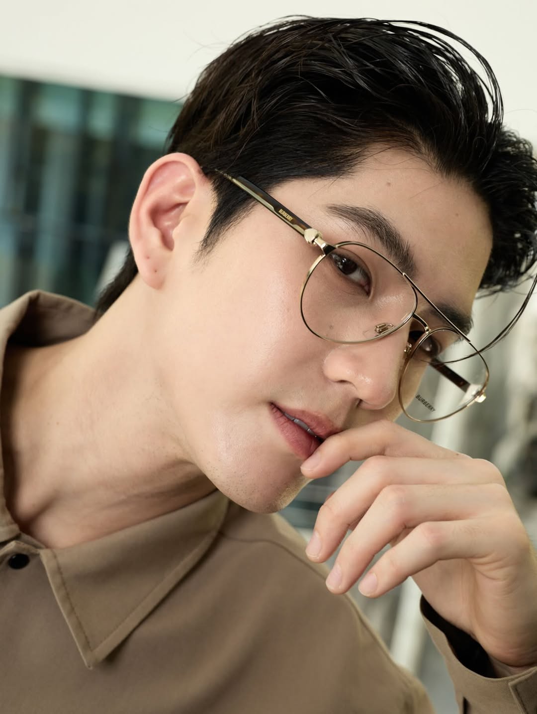 ซี - ทวินันท์ อนุกูลประเสริฐ