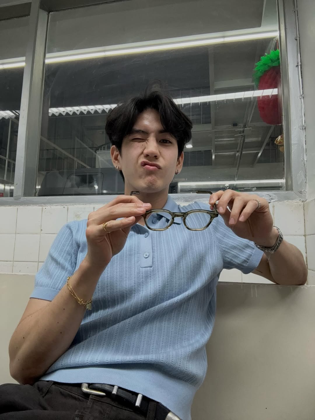 ซี - ทวินันท์ อนุกูลประเสริฐ