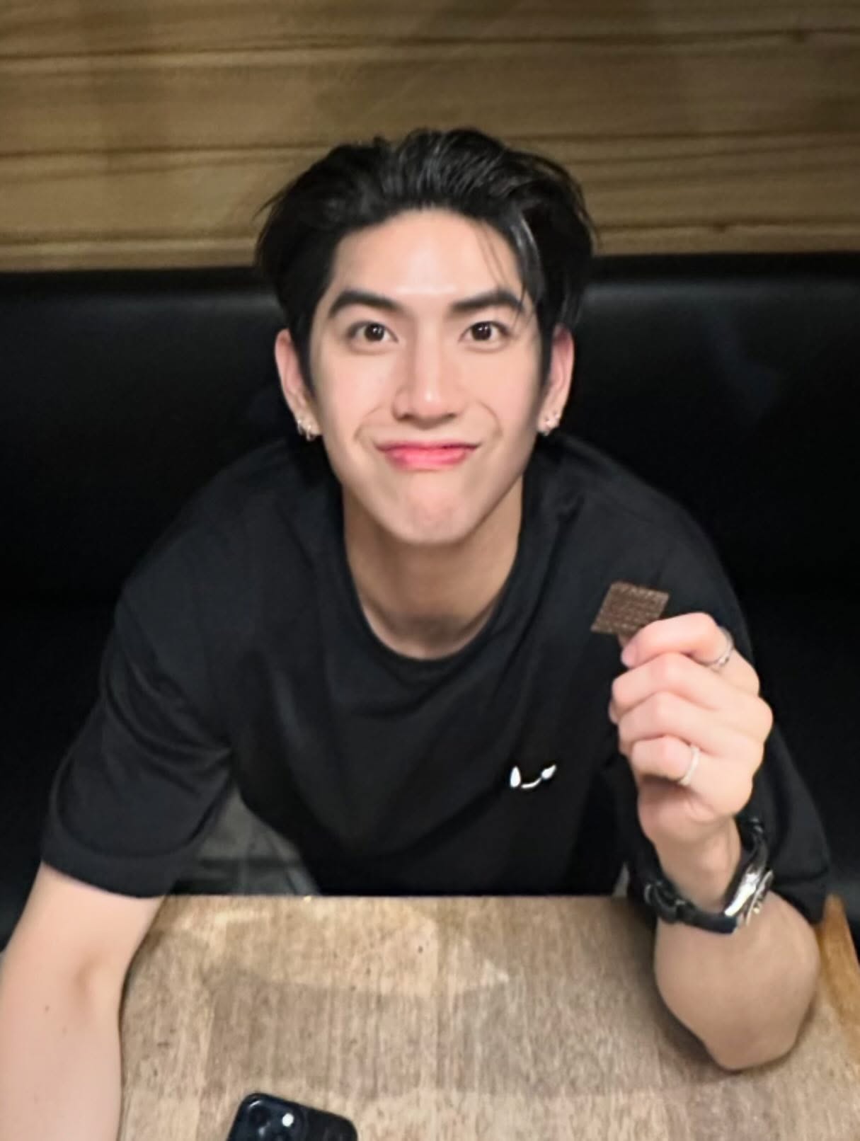 ซี - ทวินันท์ อนุกูลประเสริฐ