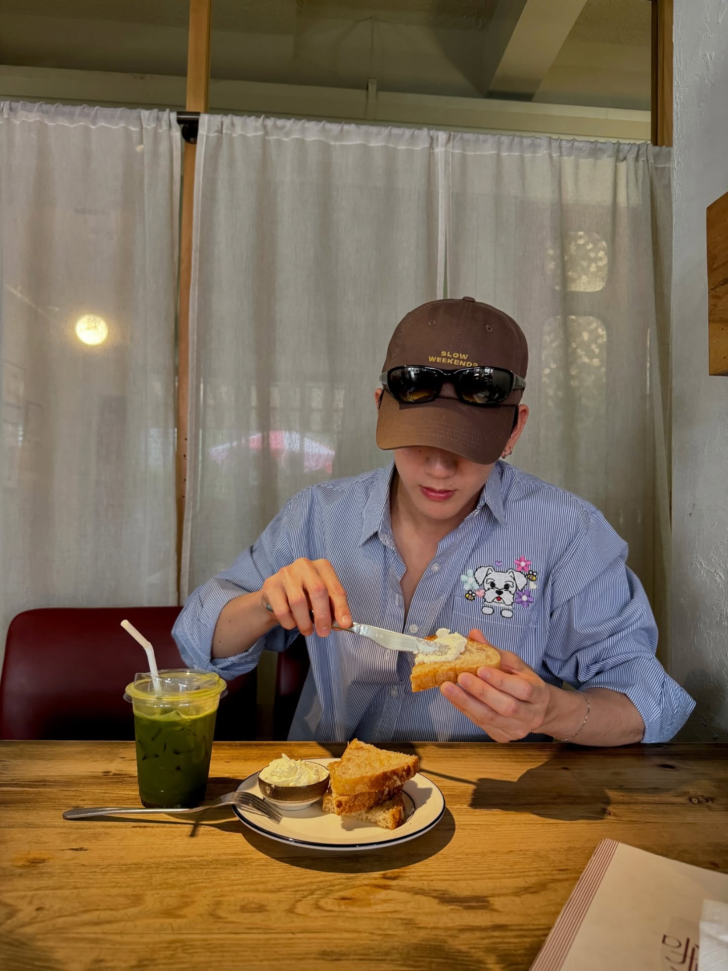 ซี - ทวินันท์ อนุกูลประเสริฐ