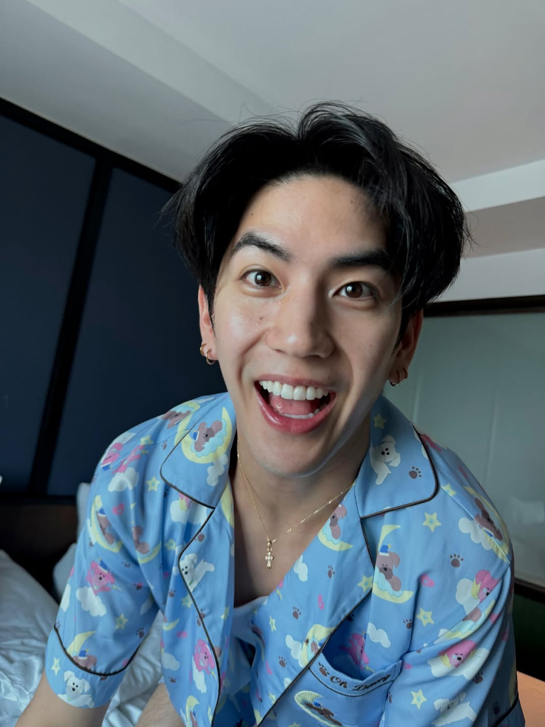 ซี - ทวินันท์ อนุกูลประเสริฐ