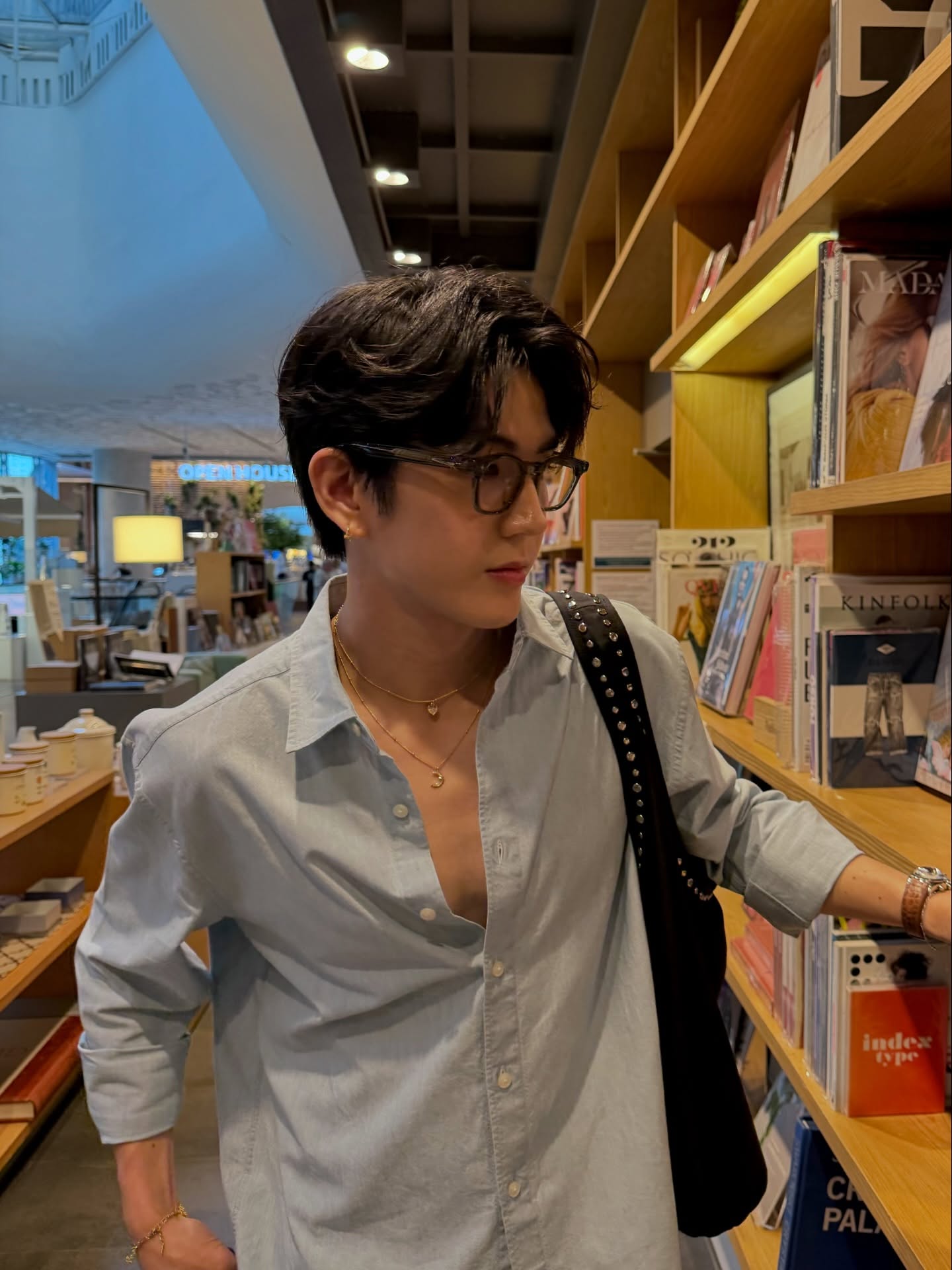ซี - ทวินันท์ อนุกูลประเสริฐ