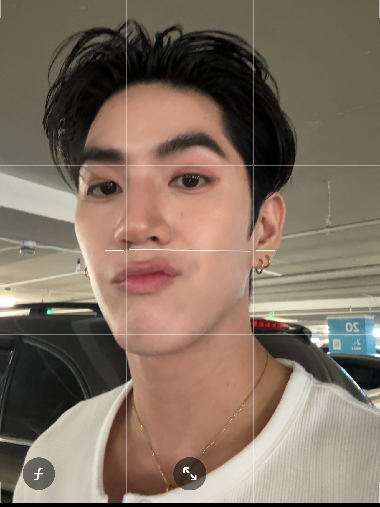 ซี - ทวินันท์ อนุกูลประเสริฐ