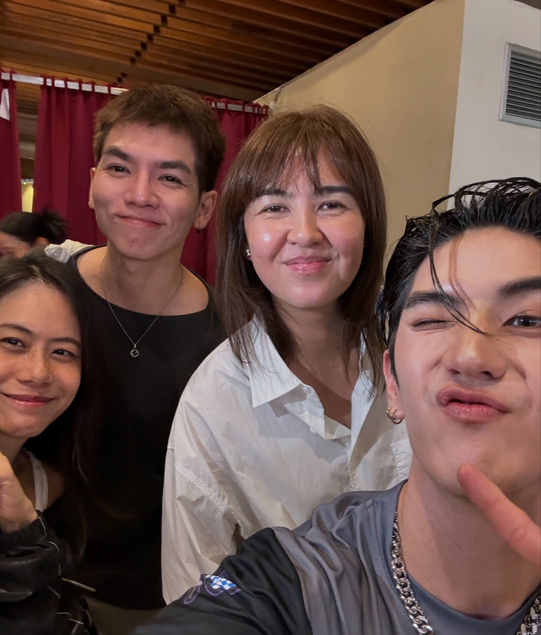 ซี - ทวินันท์ อนุกูลประเสริฐ