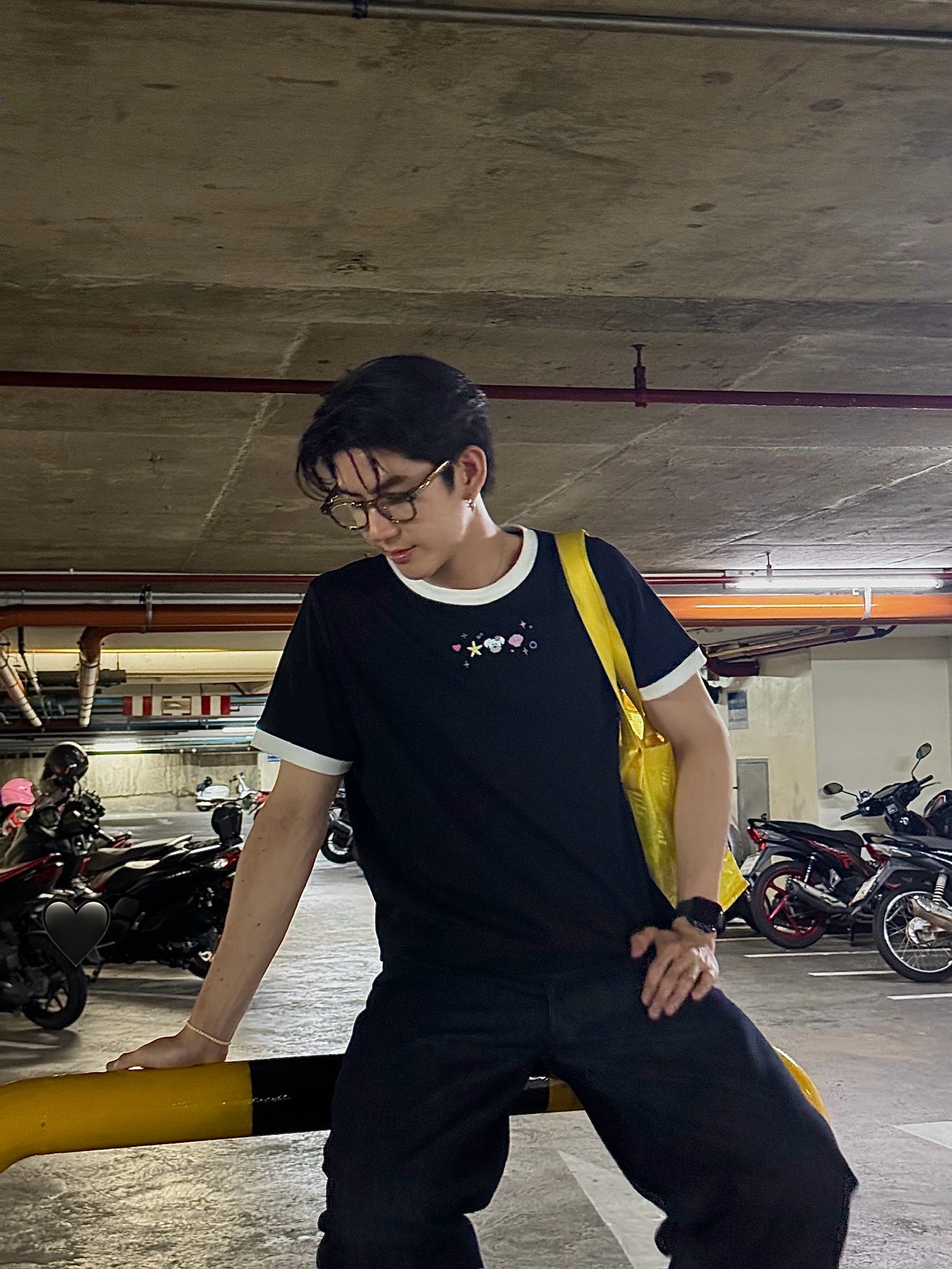 ซี - ทวินันท์ อนุกูลประเสริฐ