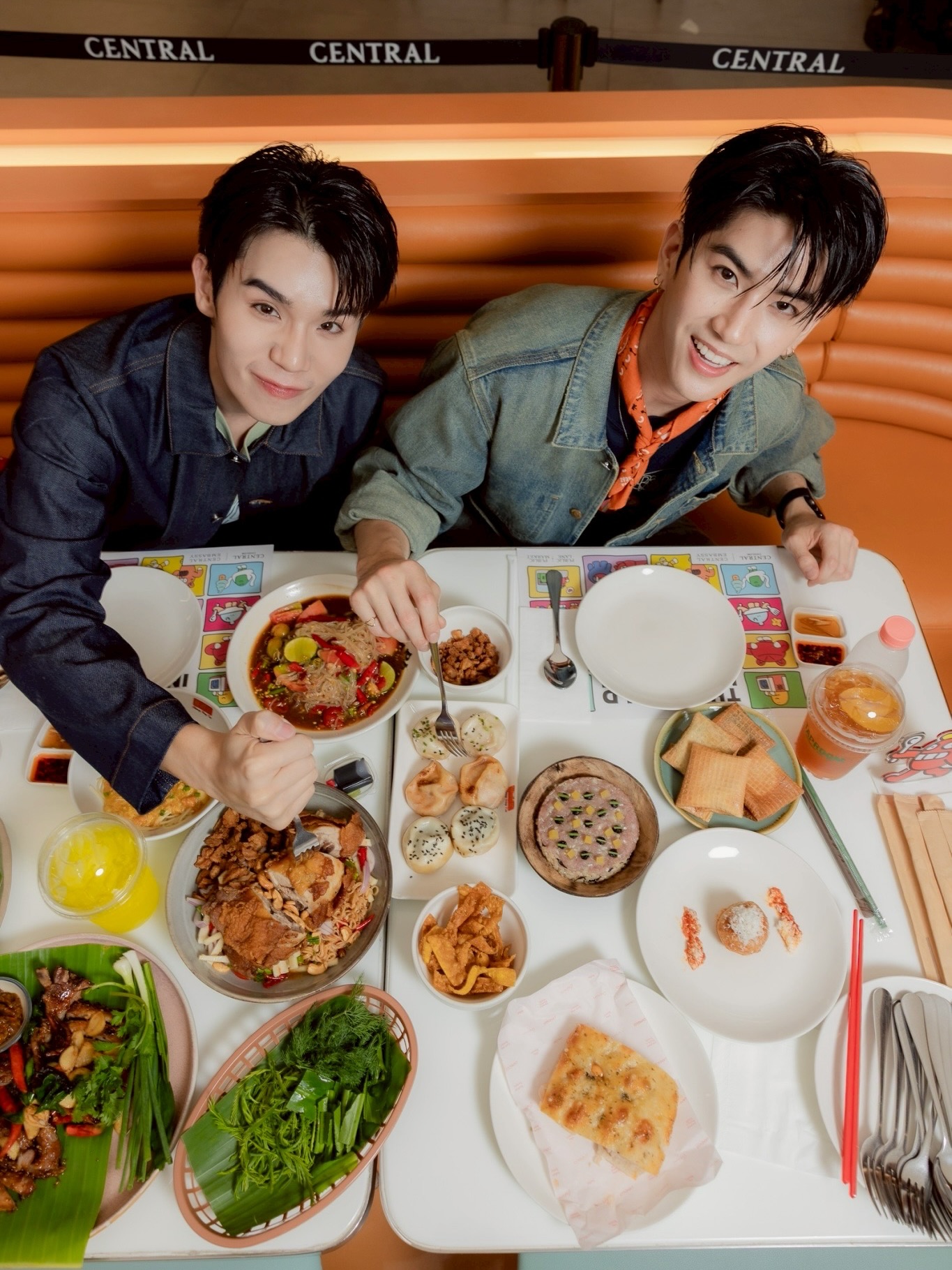 ซี - ทวินันท์ อนุกูลประเสริฐ