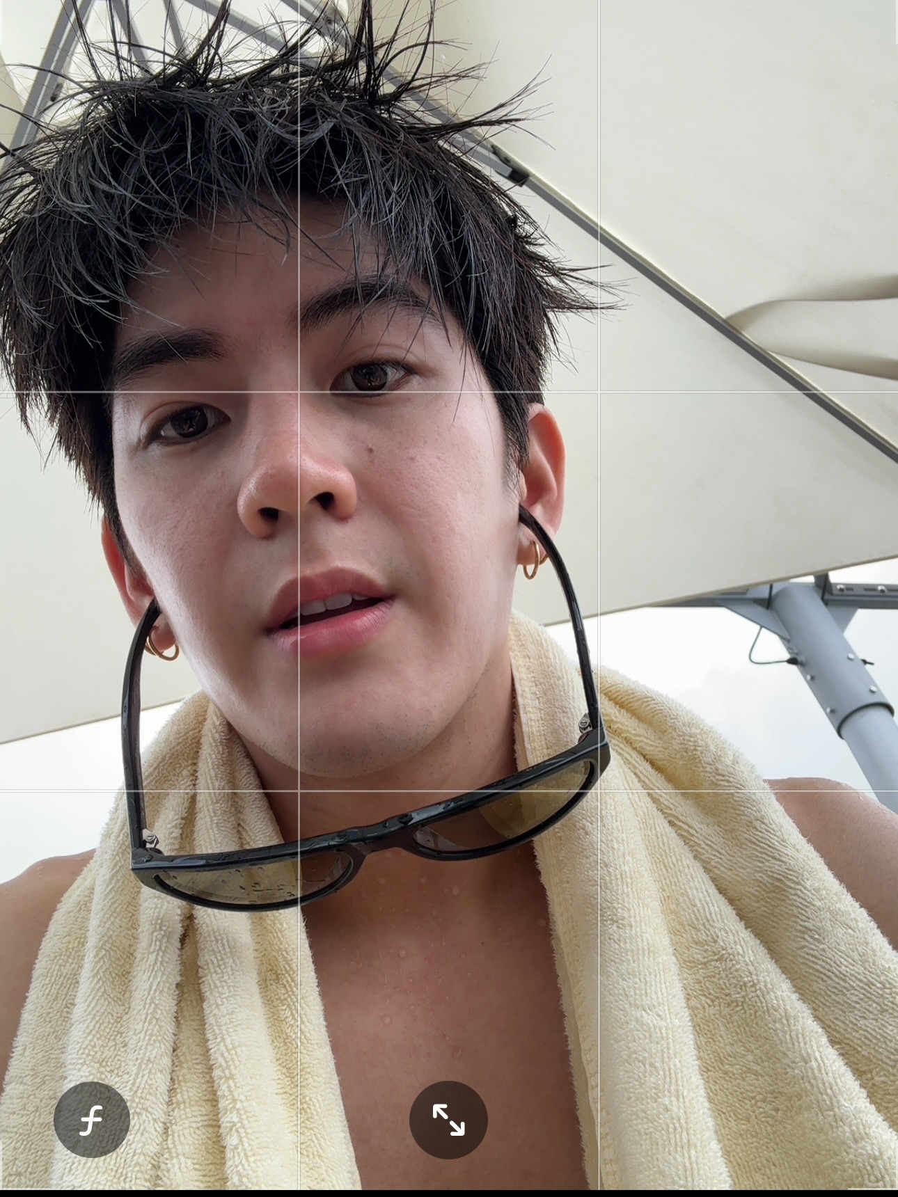 ซี - ทวินันท์ อนุกูลประเสริฐ
