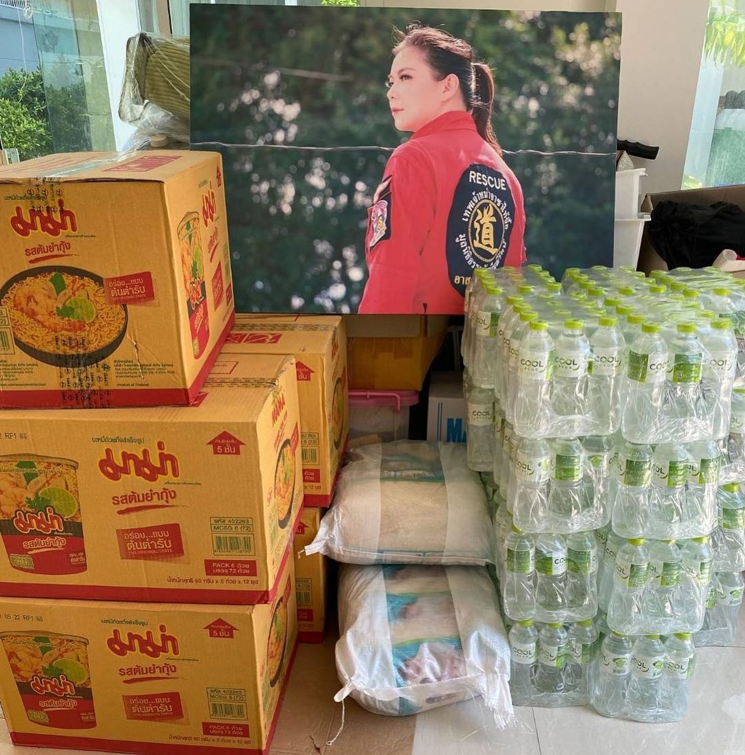 บุ๋ม - ปนัดดา วงศ์ผู้ดี