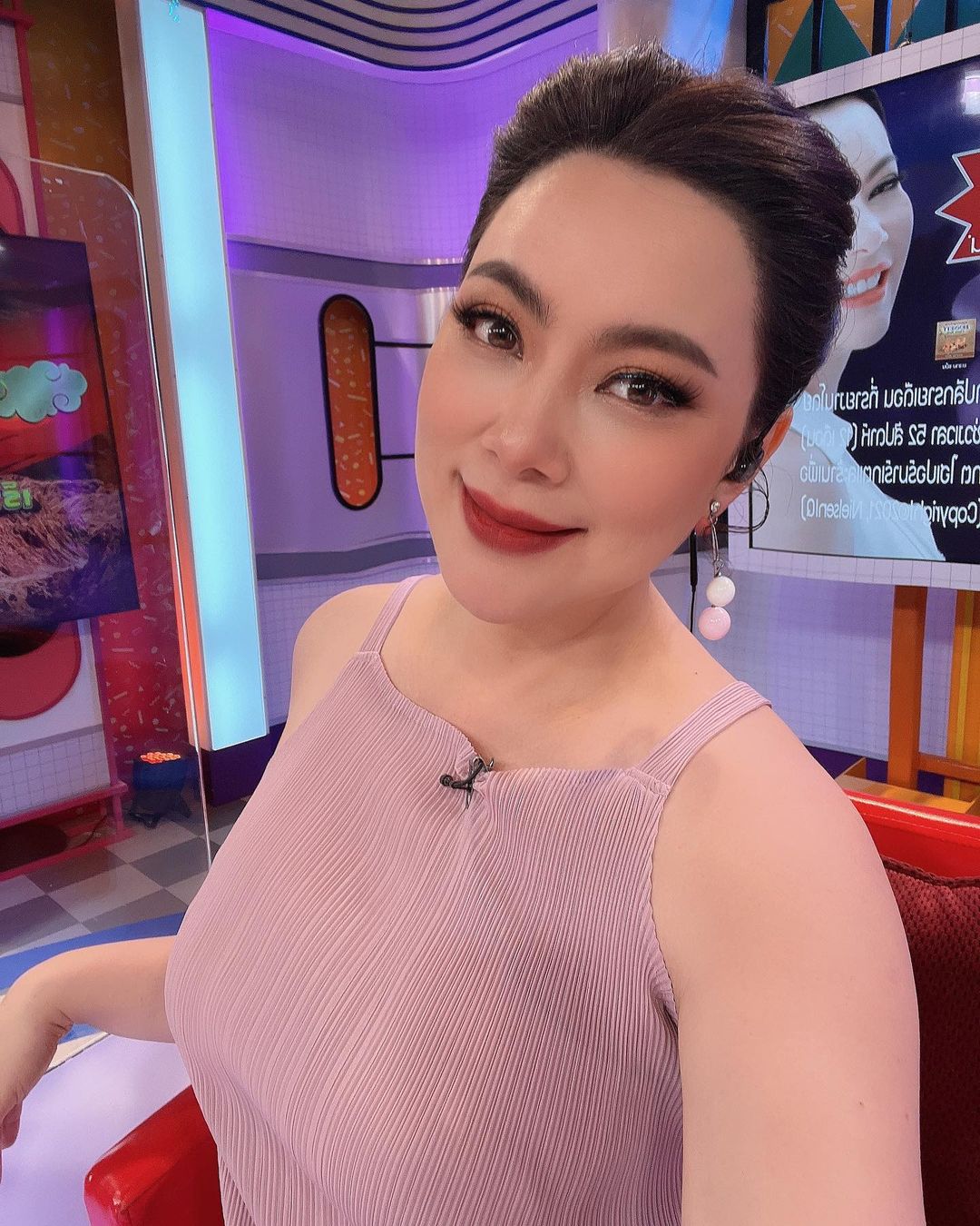 บุ๋ม - ปนัดดา วงศ์ผู้ดี