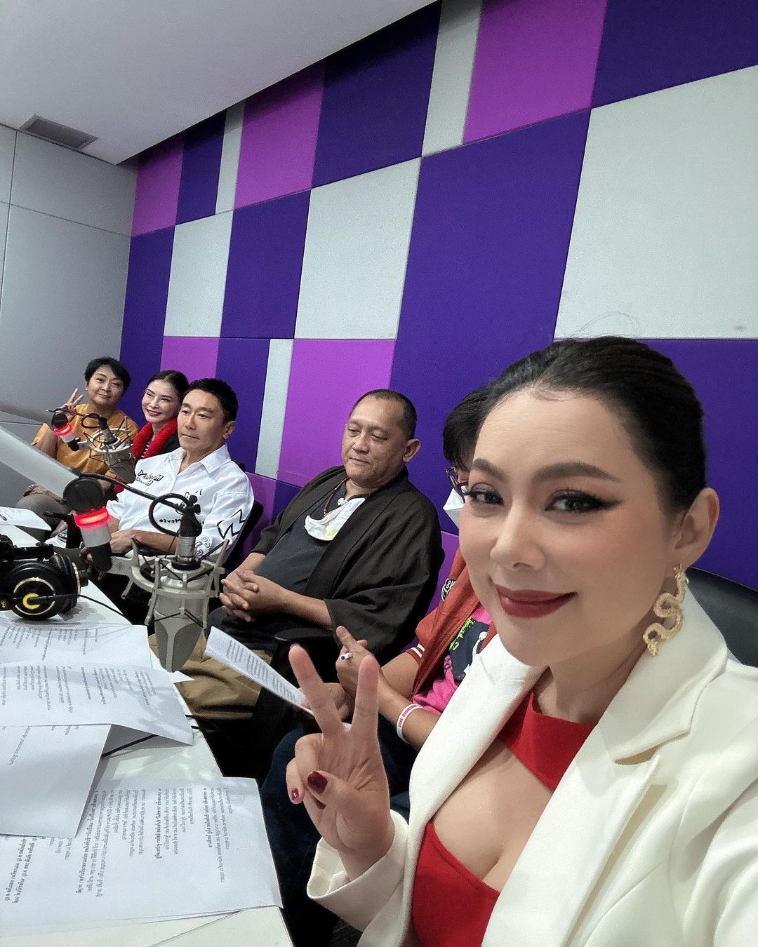 บุ๋ม - ปนัดดา วงศ์ผู้ดี
