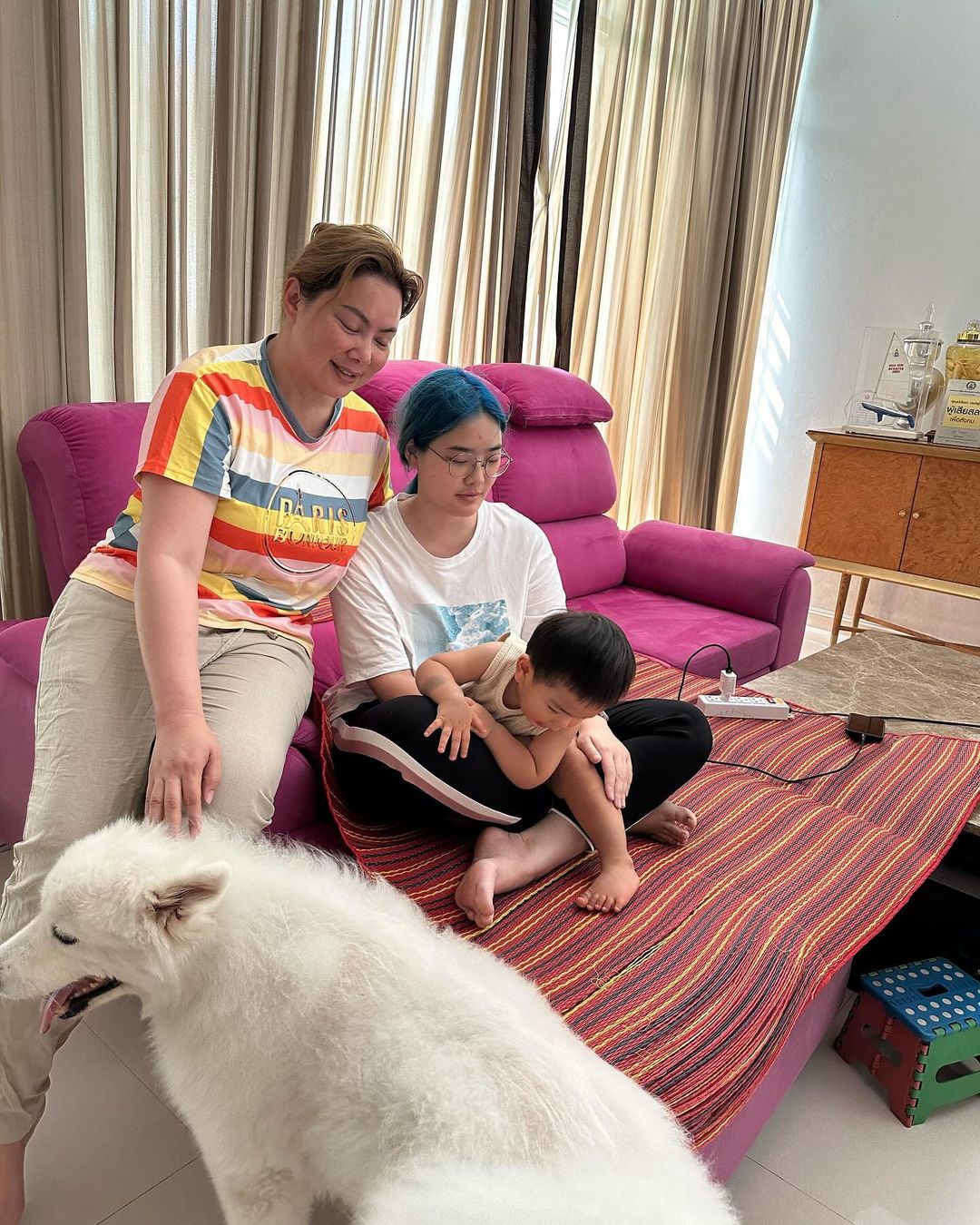 บุ๋ม - ปนัดดา วงศ์ผู้ดี