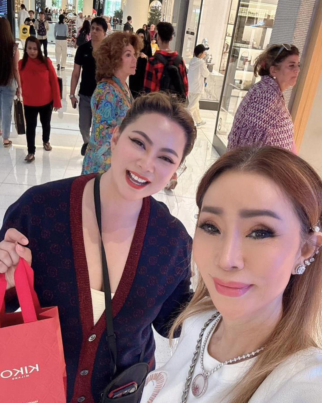 บุ๋ม - ปนัดดา วงศ์ผู้ดี