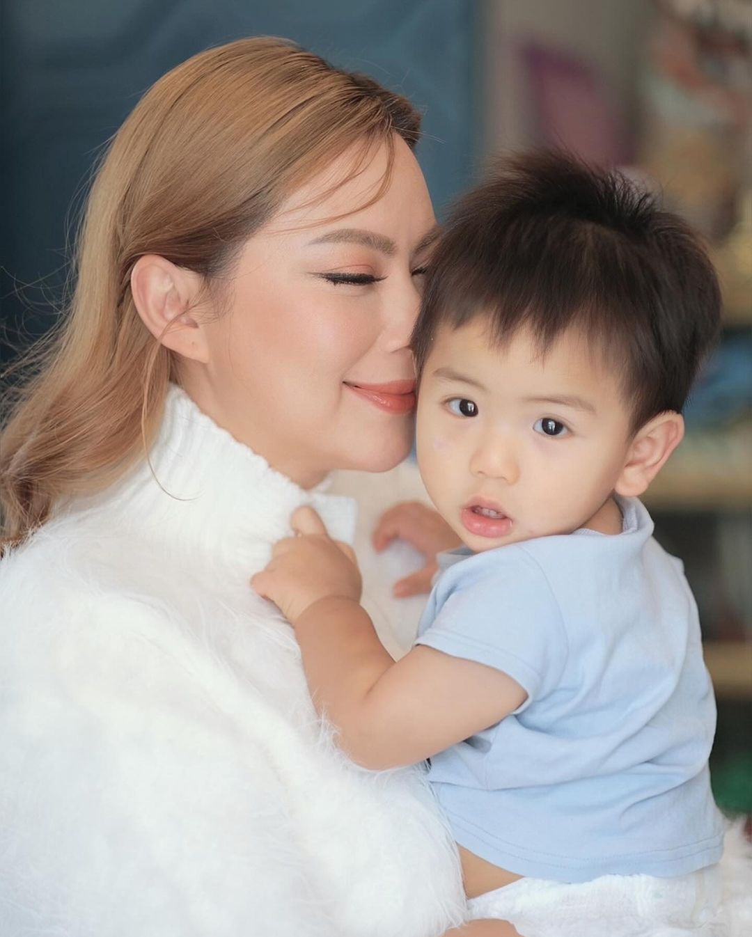 บุ๋ม - ปนัดดา วงศ์ผู้ดี