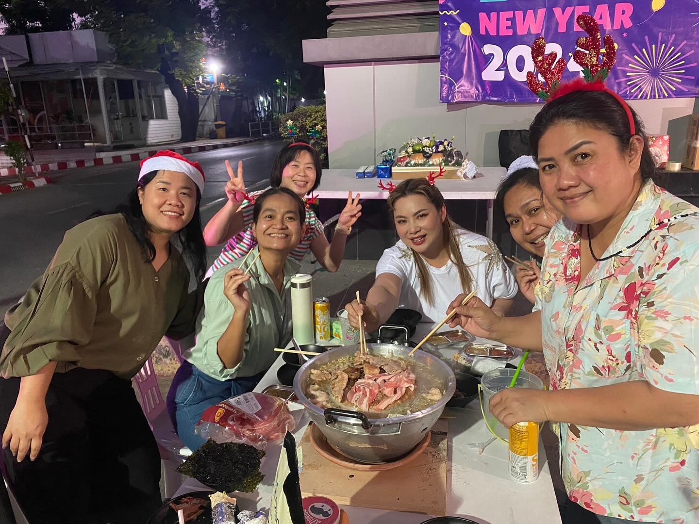 บุ๋ม - ปนัดดา วงศ์ผู้ดี