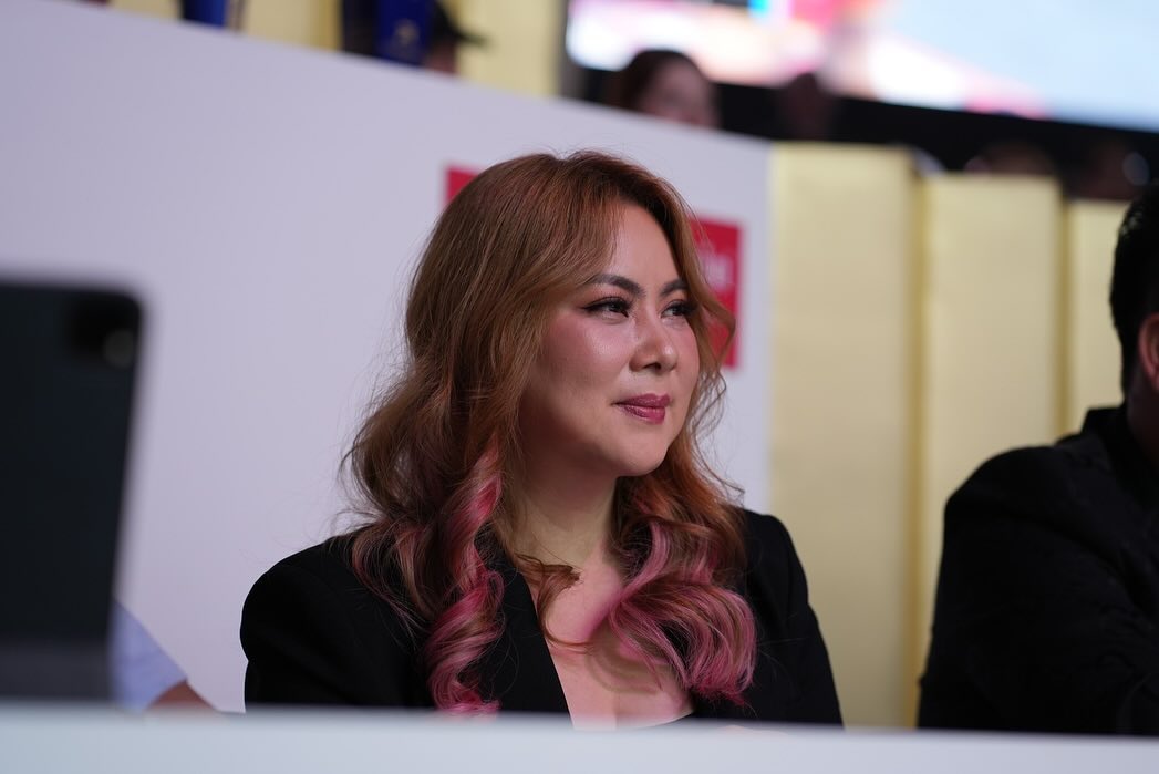 บุ๋ม - ปนัดดา วงศ์ผู้ดี