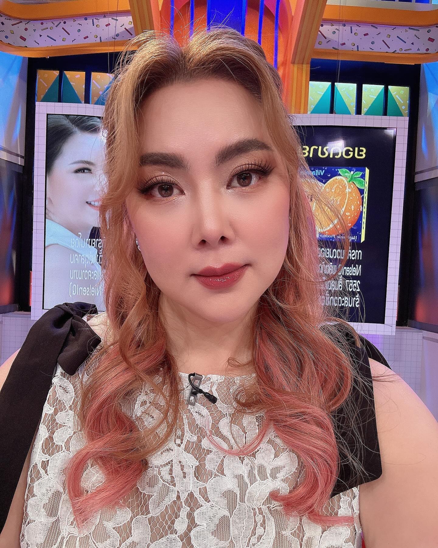 บุ๋ม - ปนัดดา วงศ์ผู้ดี