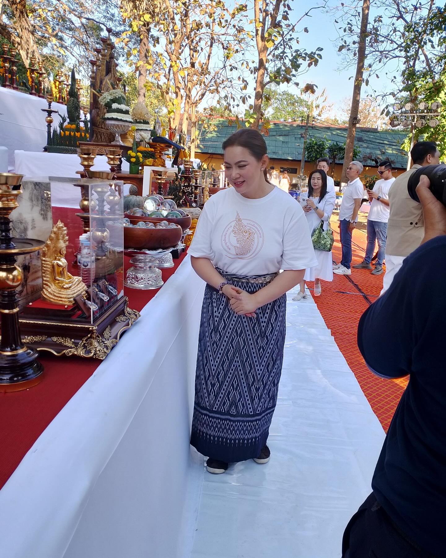บุ๋ม - ปนัดดา วงศ์ผู้ดี