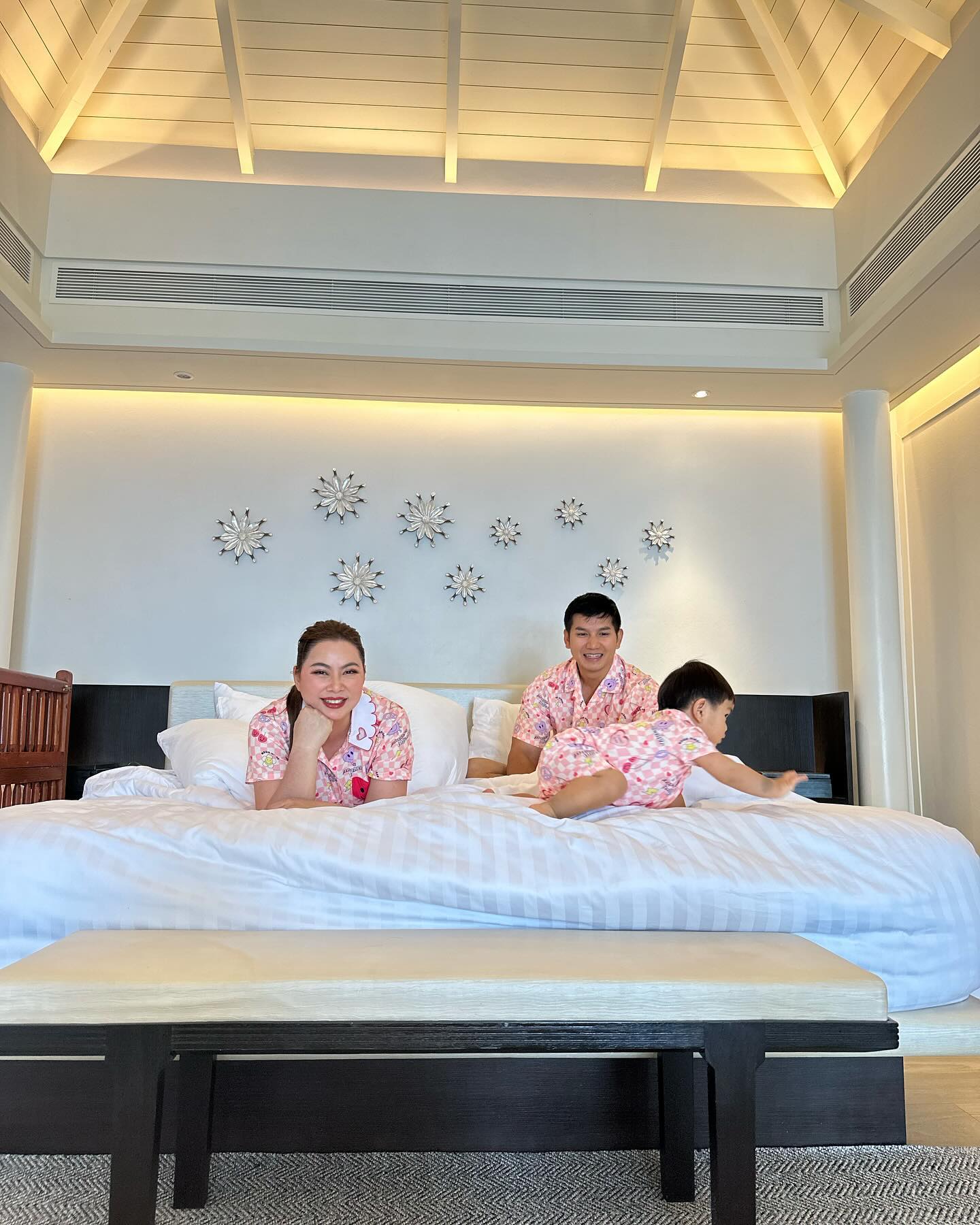 บุ๋ม - ปนัดดา วงศ์ผู้ดี