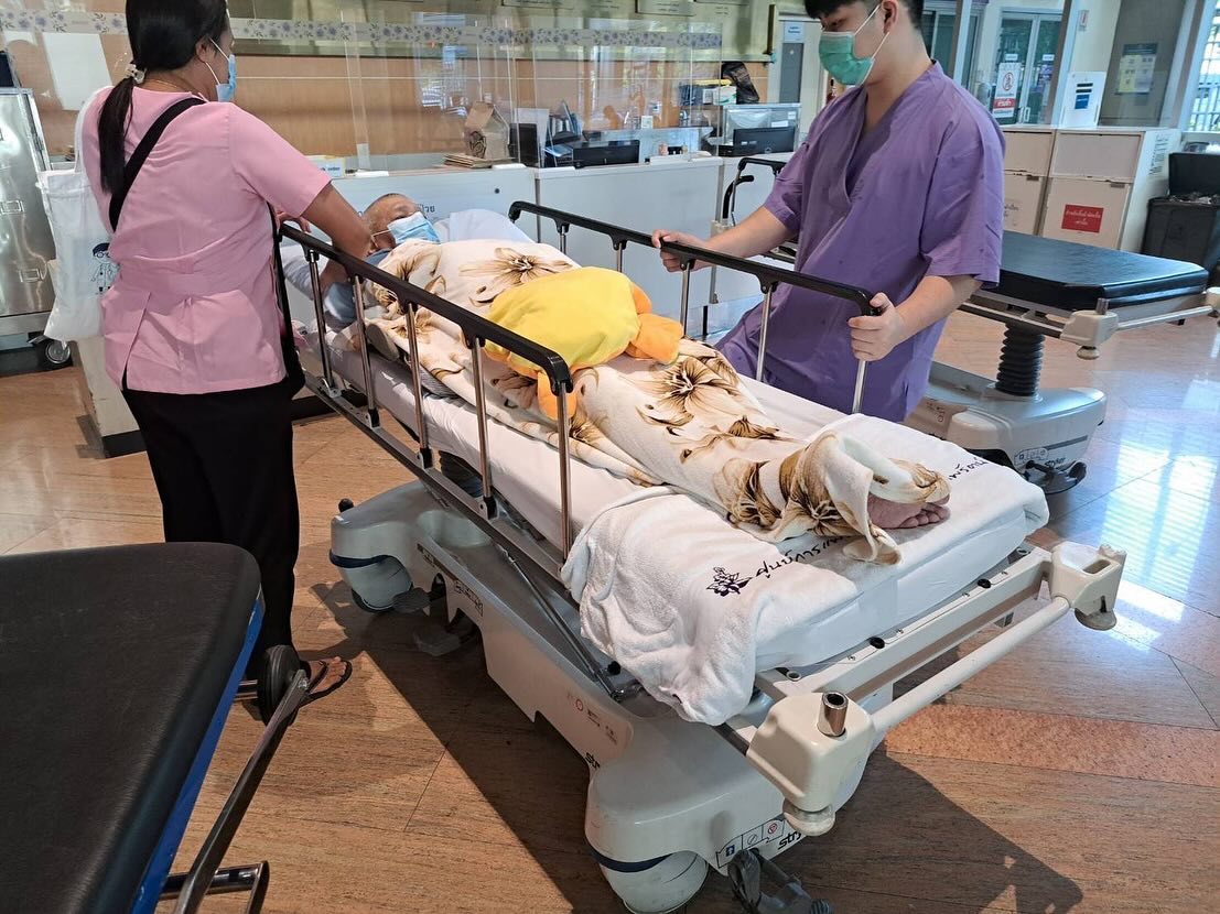 บุ๋ม - ปนัดดา วงศ์ผู้ดี