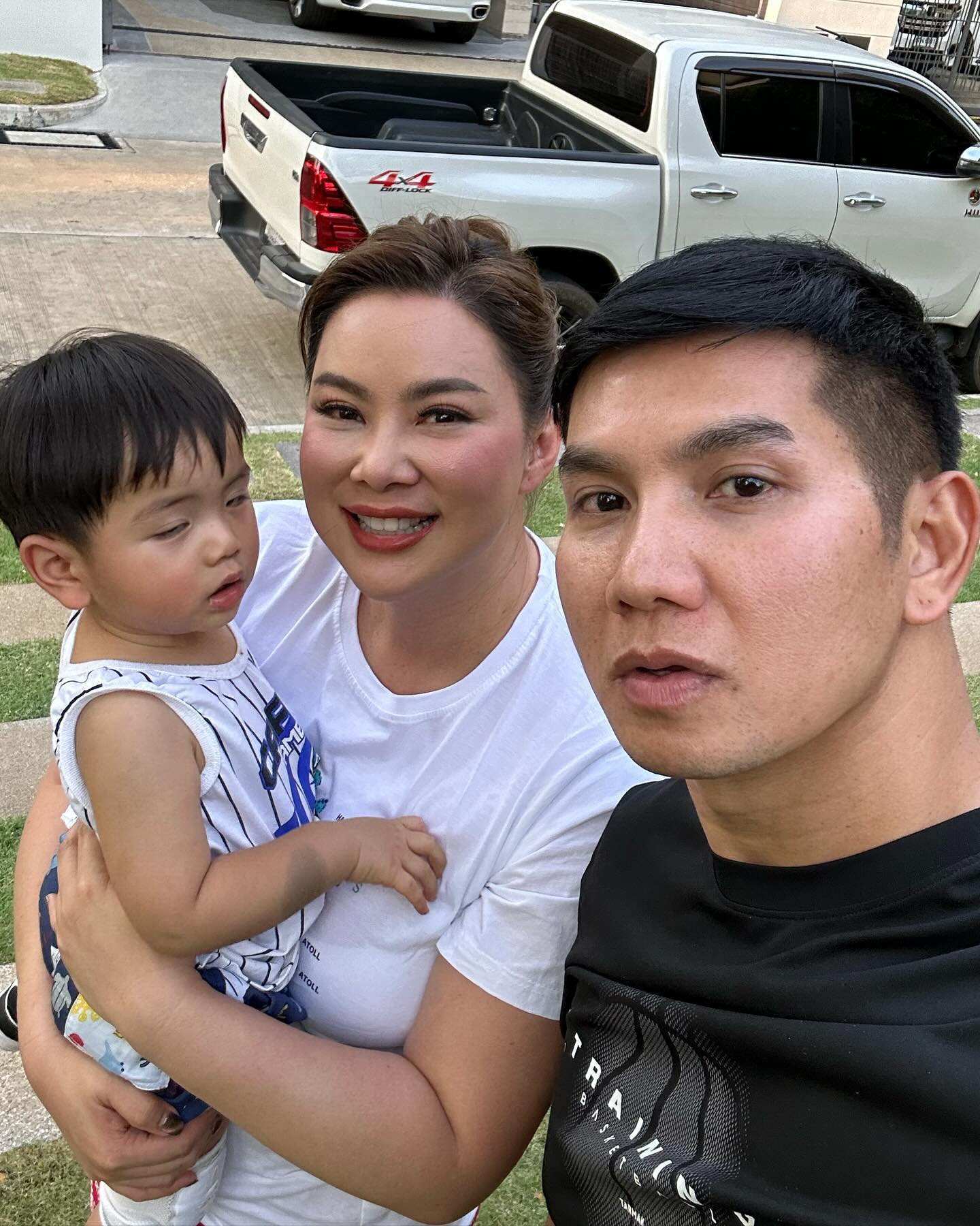 บุ๋ม - ปนัดดา วงศ์ผู้ดี