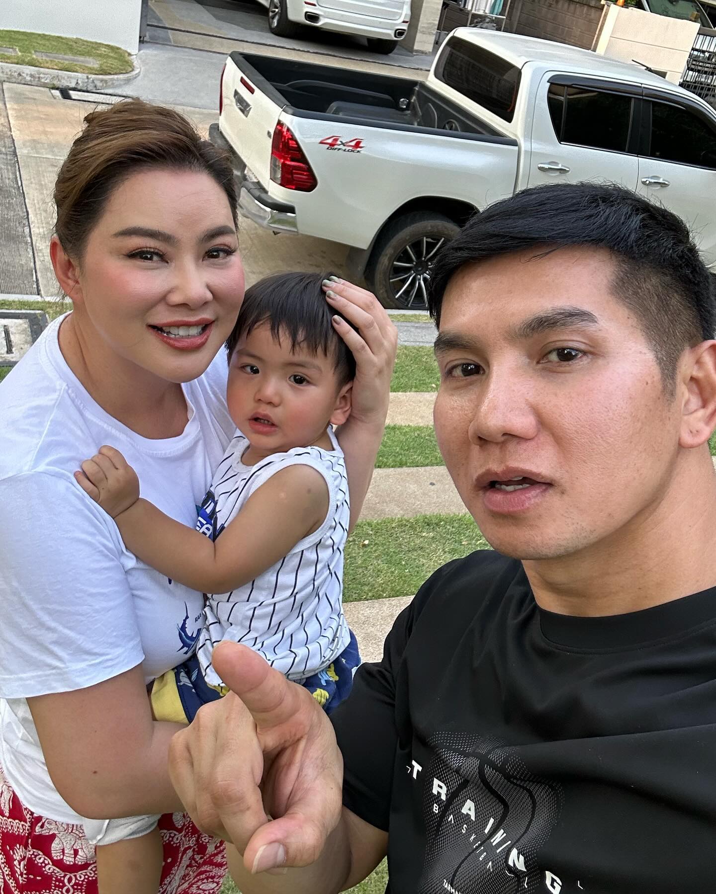 บุ๋ม - ปนัดดา วงศ์ผู้ดี