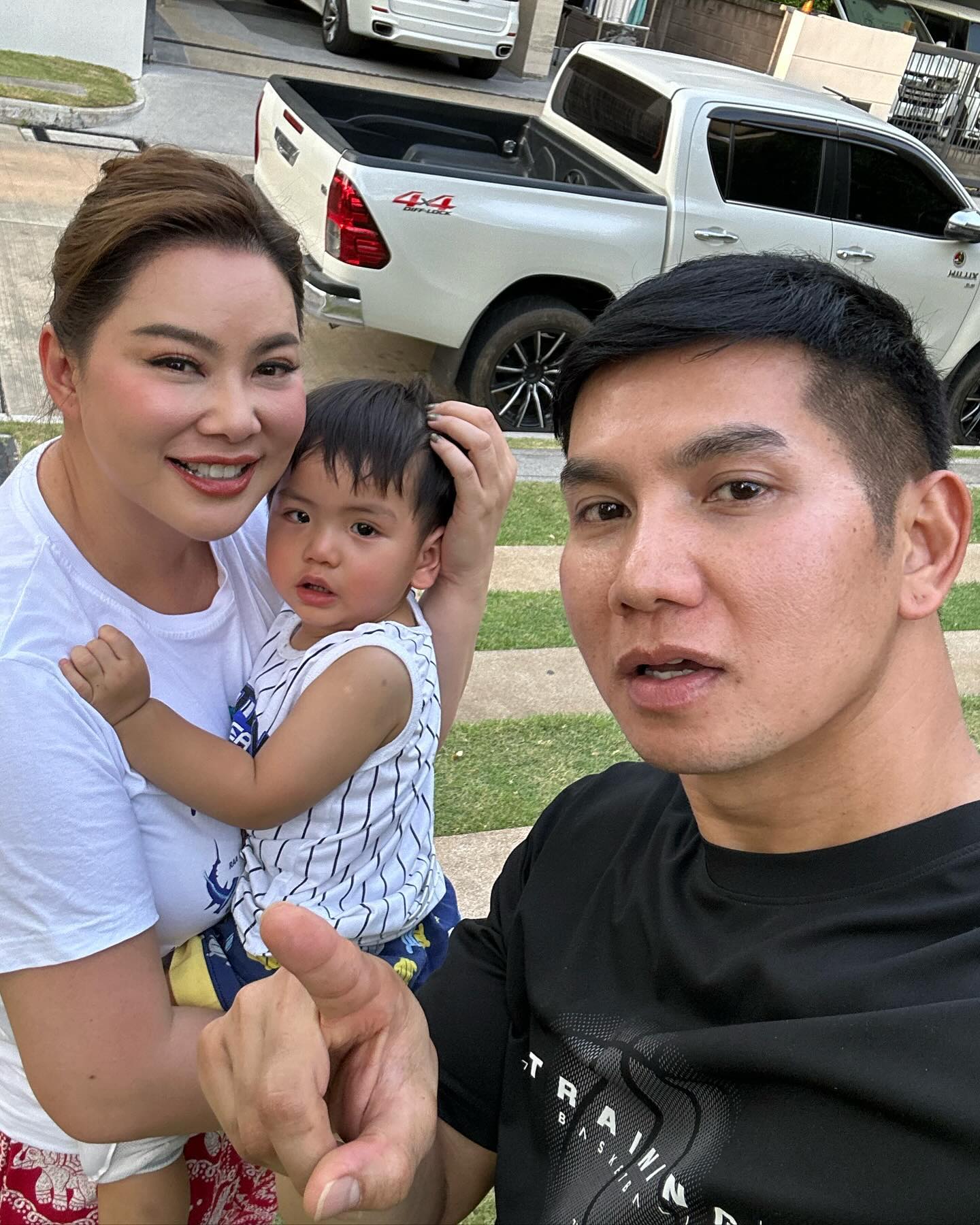 บุ๋ม - ปนัดดา วงศ์ผู้ดี