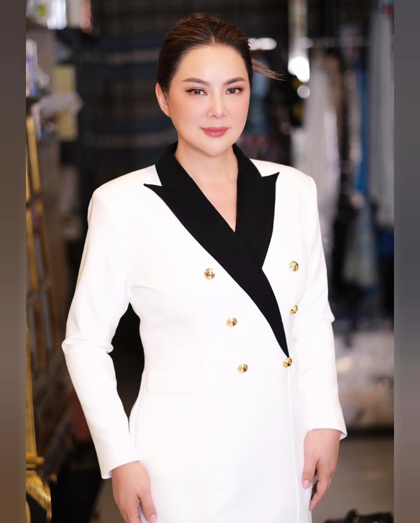 บุ๋ม - ปนัดดา วงศ์ผู้ดี