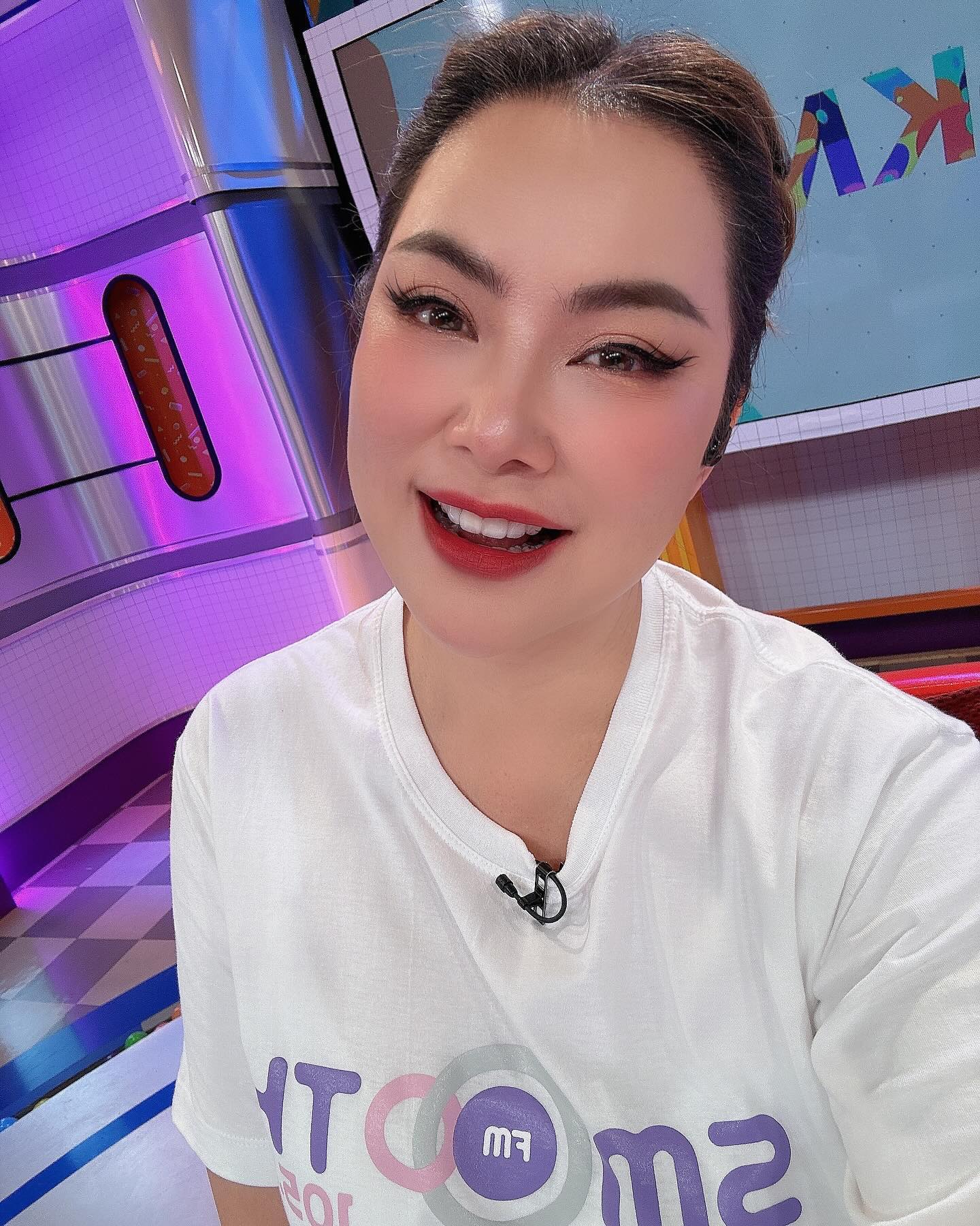 บุ๋ม - ปนัดดา วงศ์ผู้ดี