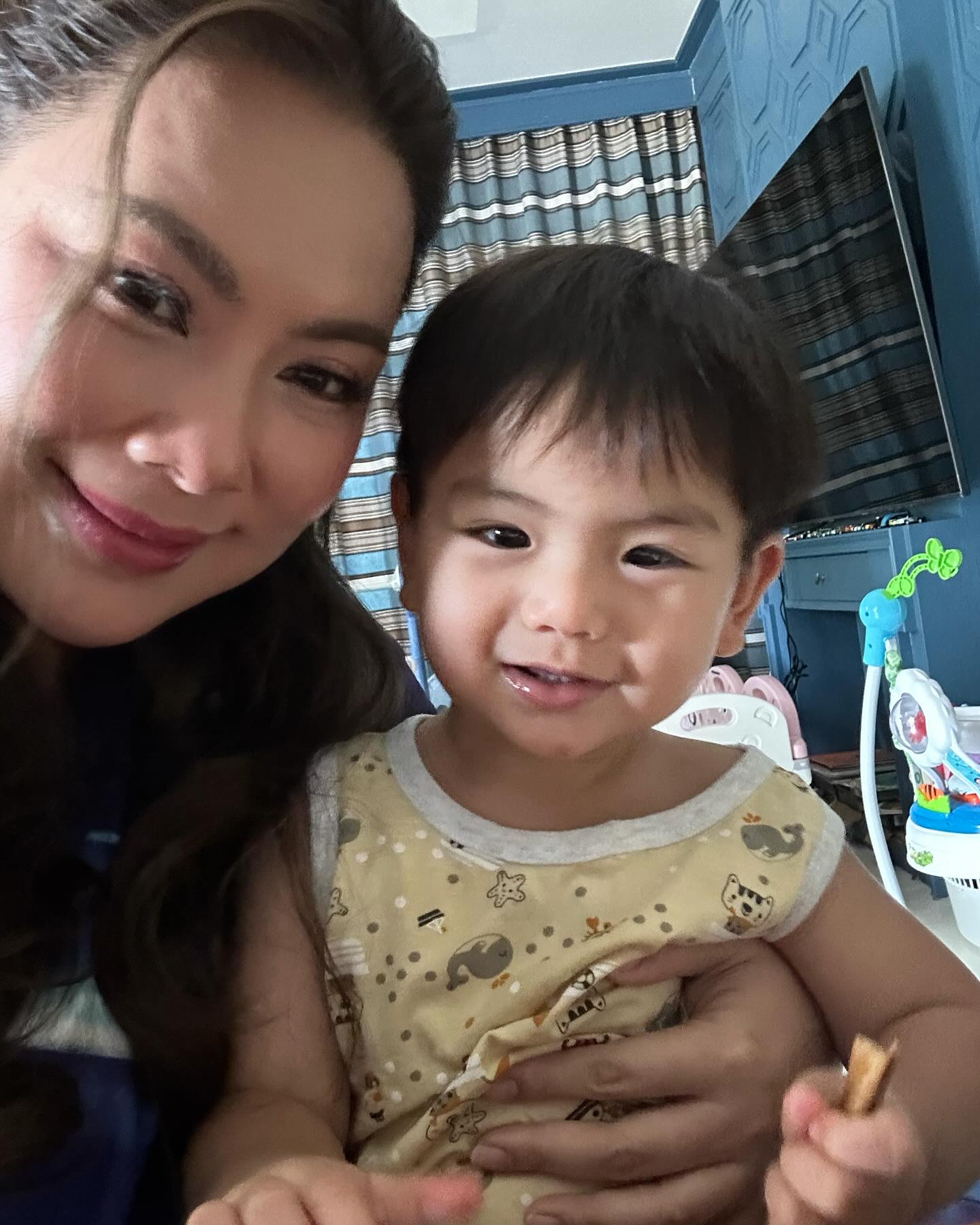 บุ๋ม - ปนัดดา วงศ์ผู้ดี