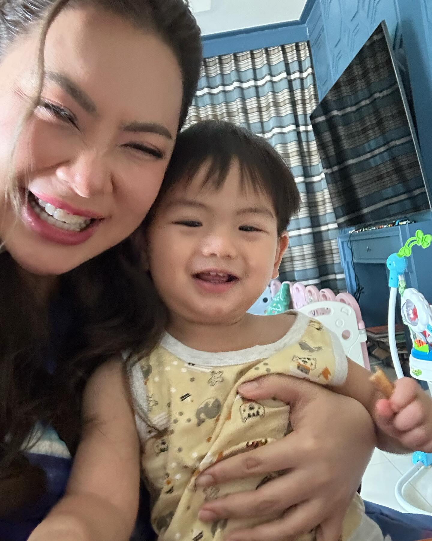 บุ๋ม - ปนัดดา วงศ์ผู้ดี