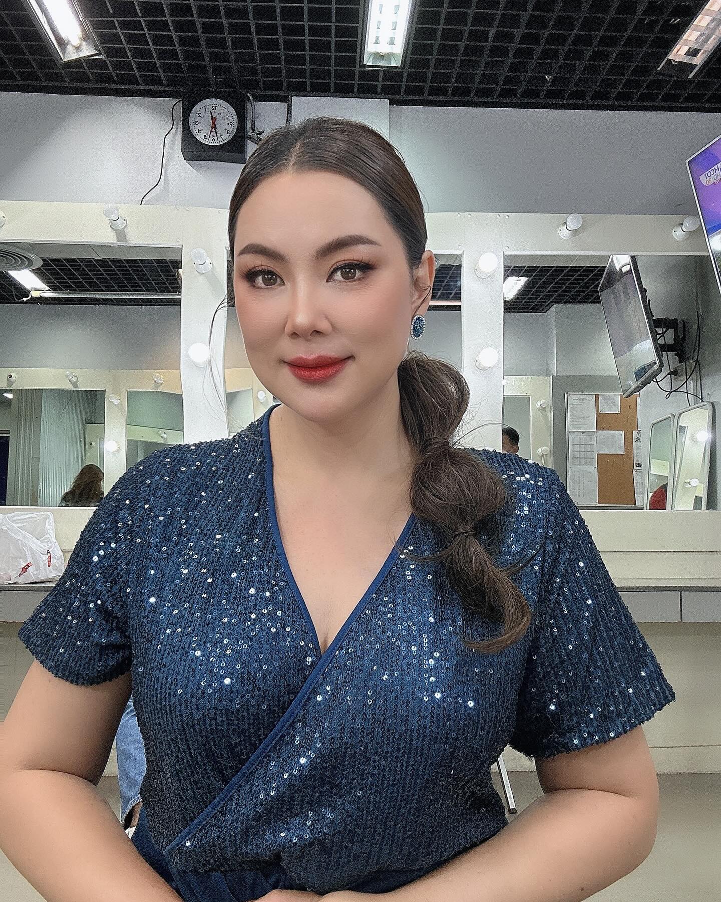 บุ๋ม - ปนัดดา วงศ์ผู้ดี