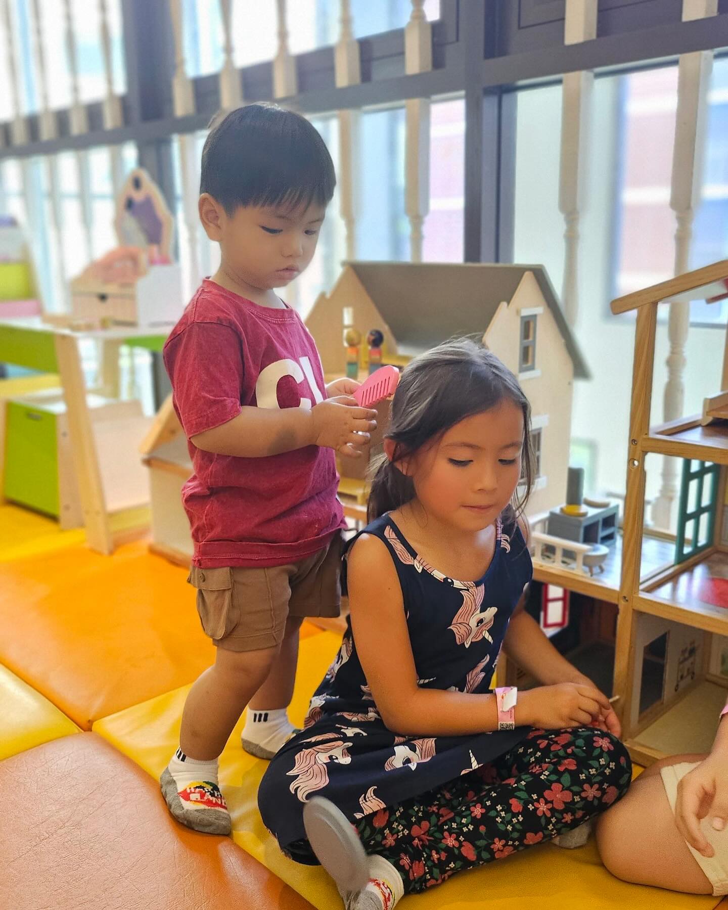 บุ๋ม - ปนัดดา วงศ์ผู้ดี