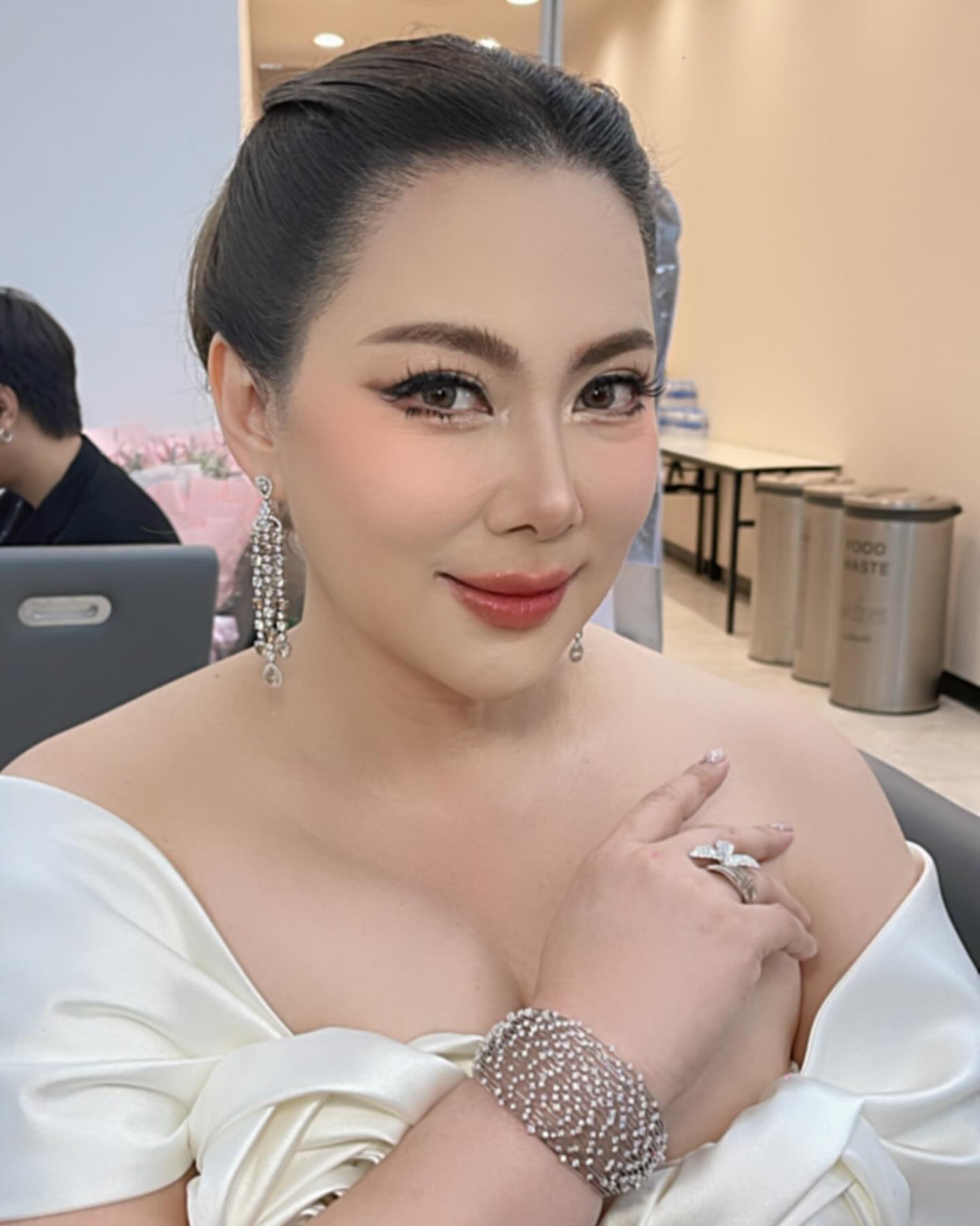 บุ๋ม - ปนัดดา วงศ์ผู้ดี