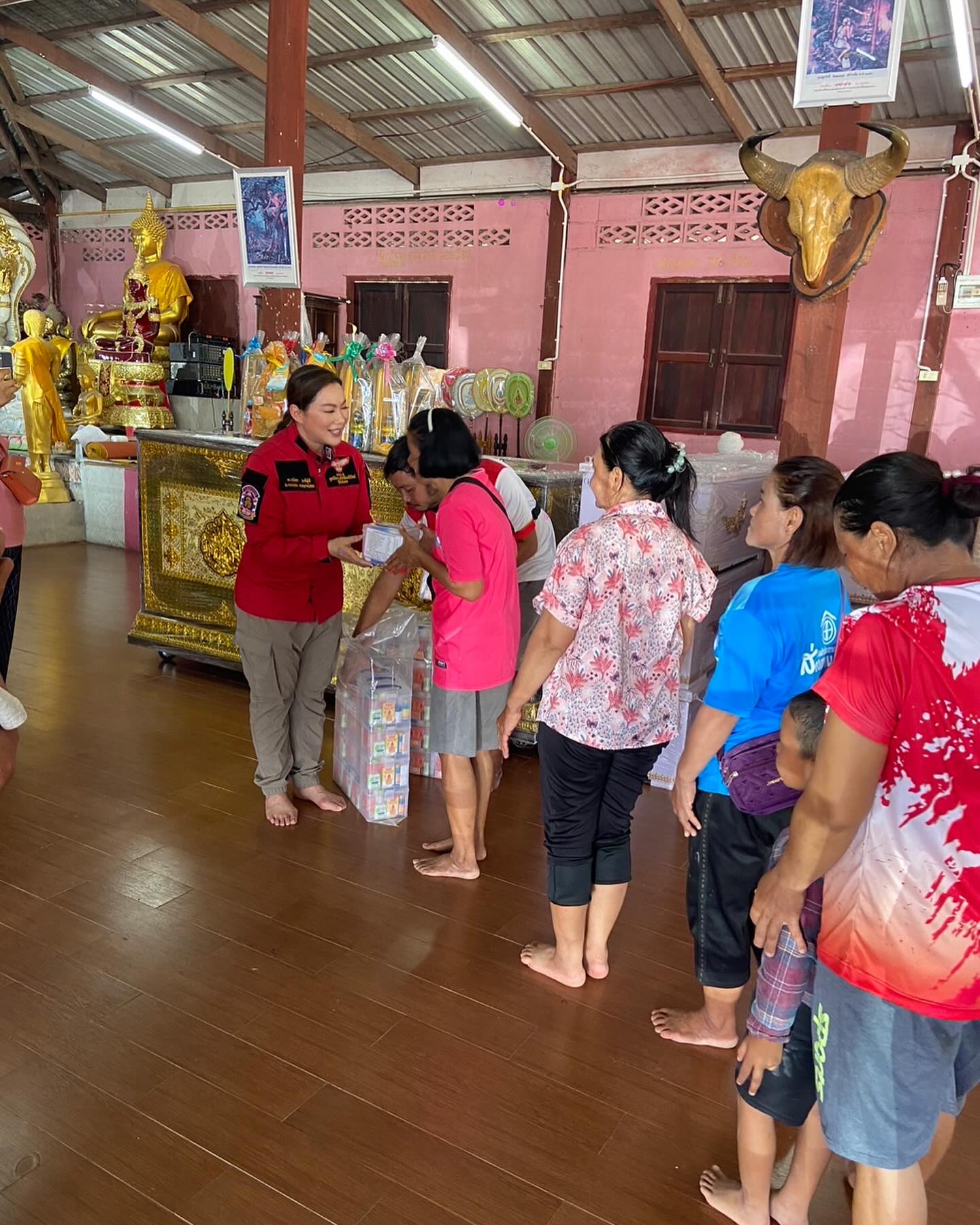 บุ๋ม - ปนัดดา วงศ์ผู้ดี