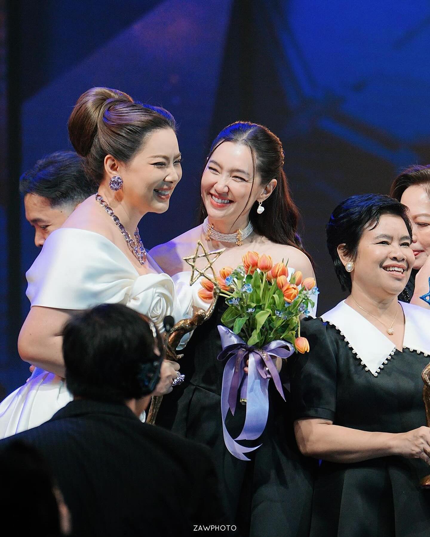 บุ๋ม - ปนัดดา วงศ์ผู้ดี