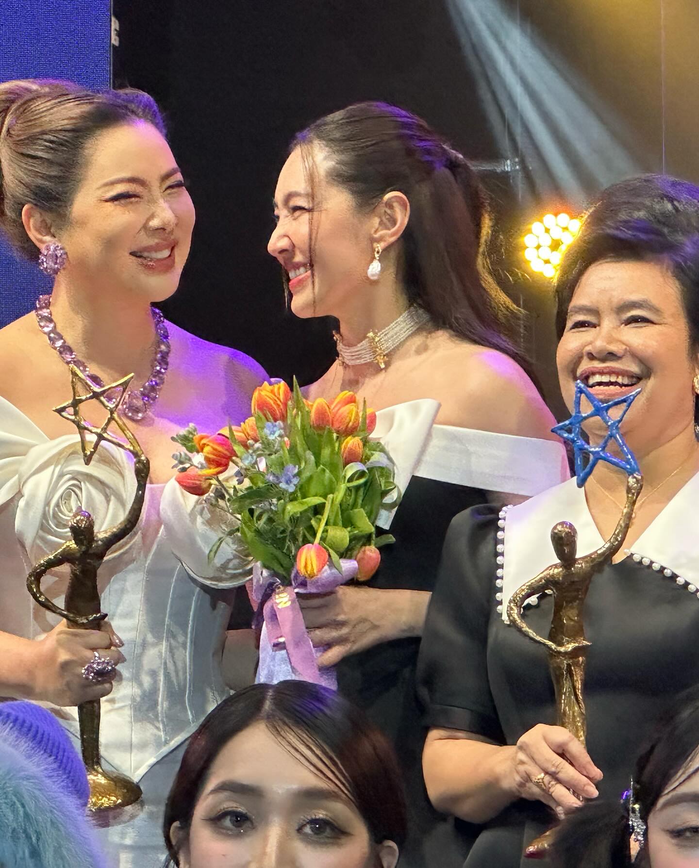 บุ๋ม - ปนัดดา วงศ์ผู้ดี