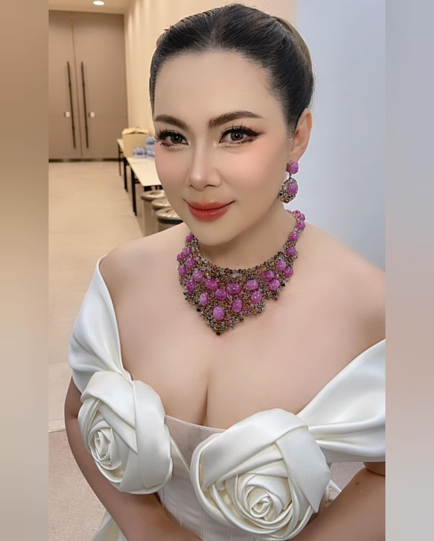 บุ๋ม - ปนัดดา วงศ์ผู้ดี